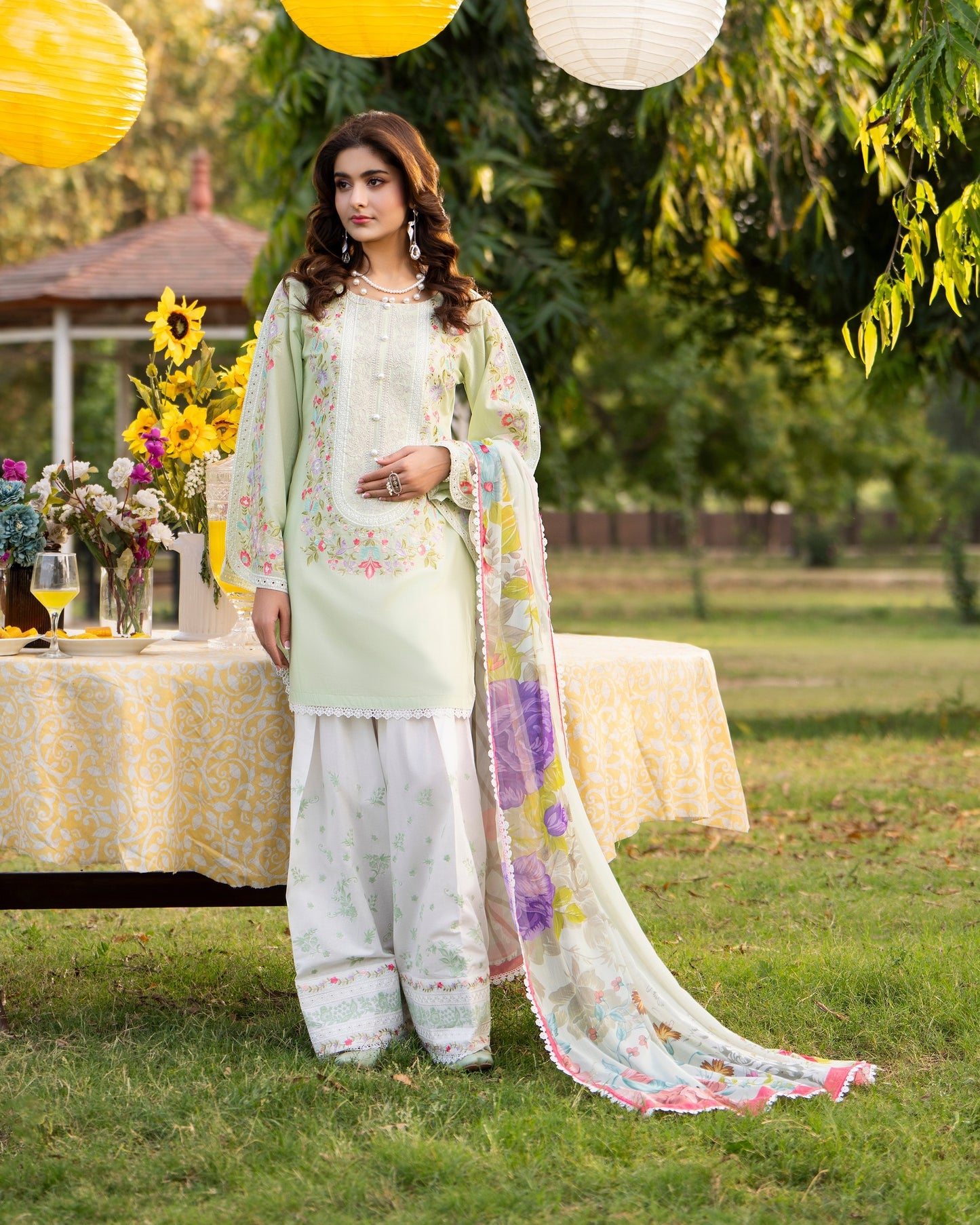 Karma Sunehri 1575 Antique Moss