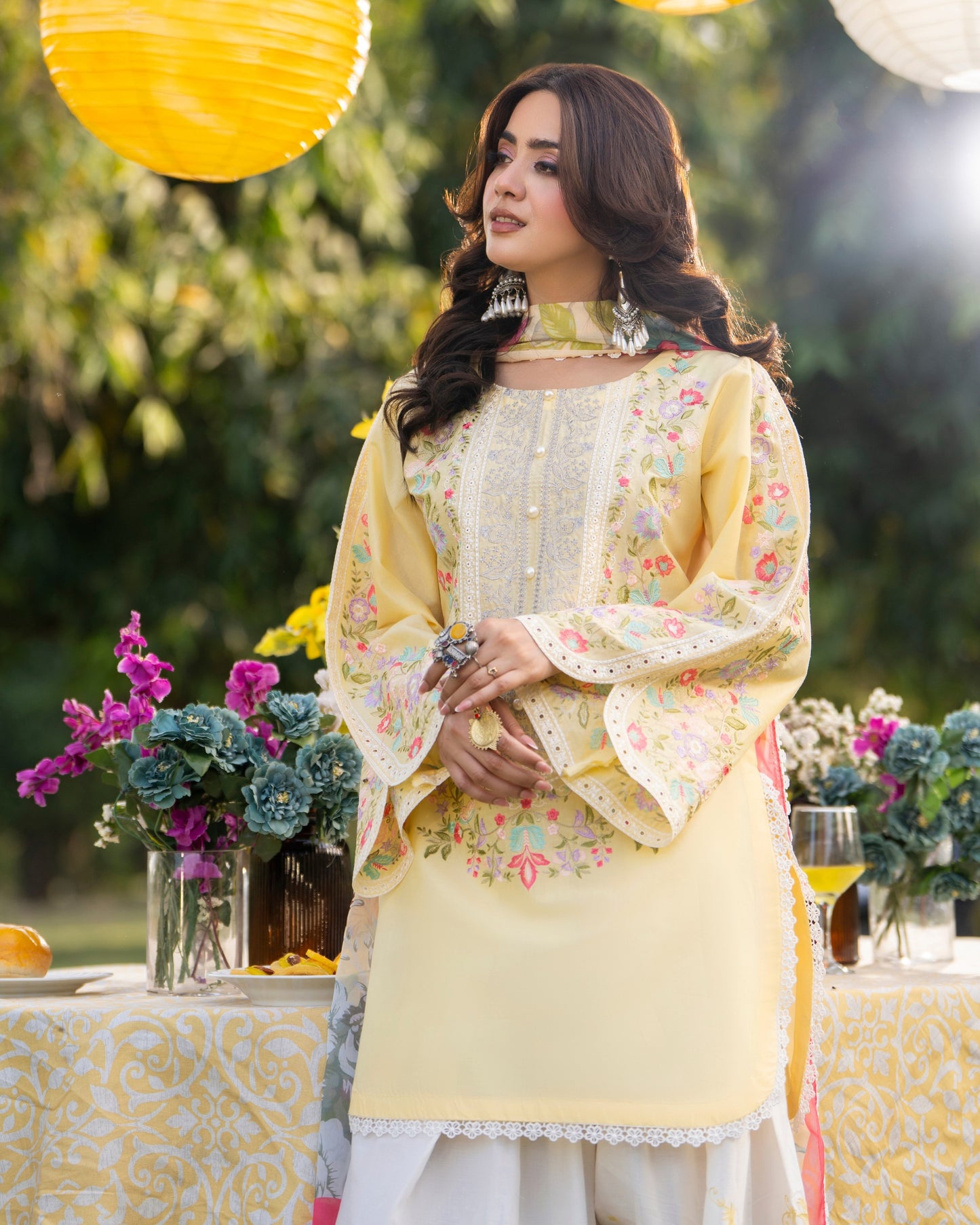 Karma Sunehri 1575 Vanilla Cream