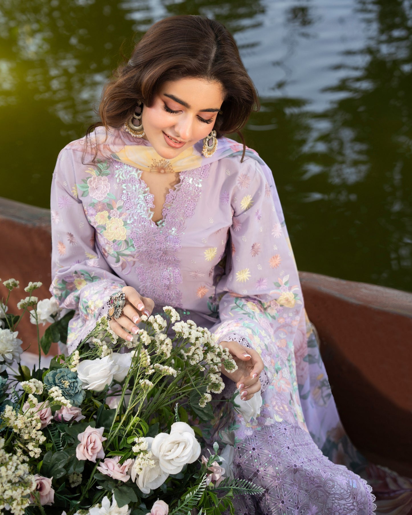 Karma Sunehri 1573 Lilac Floral