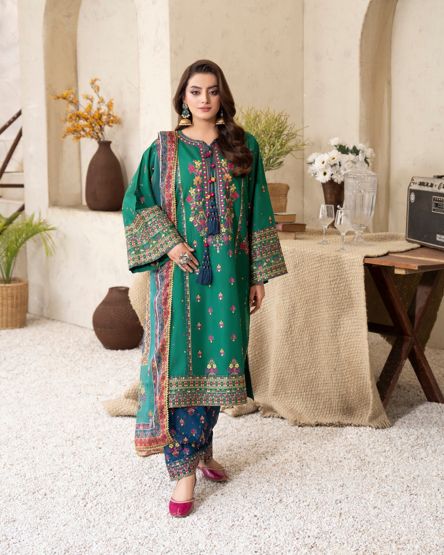 Karma Tabeer 1565 Forest Gala