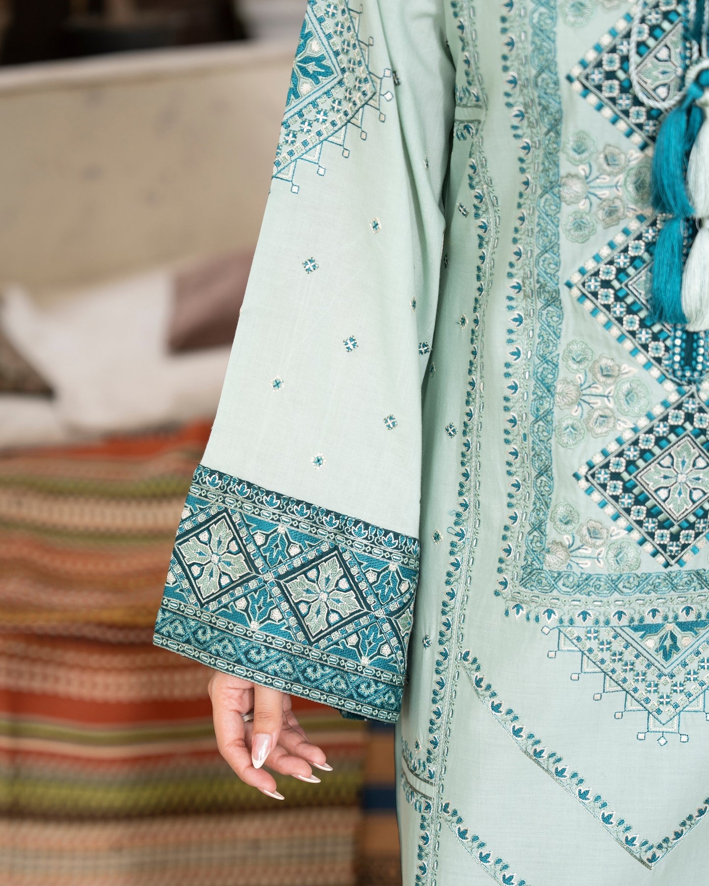 Karma Tabeer 1568 Arctic Teal