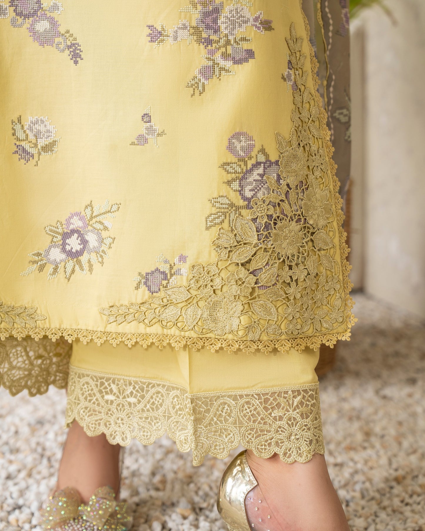 Karma Tabeer 1569 Honey Dew