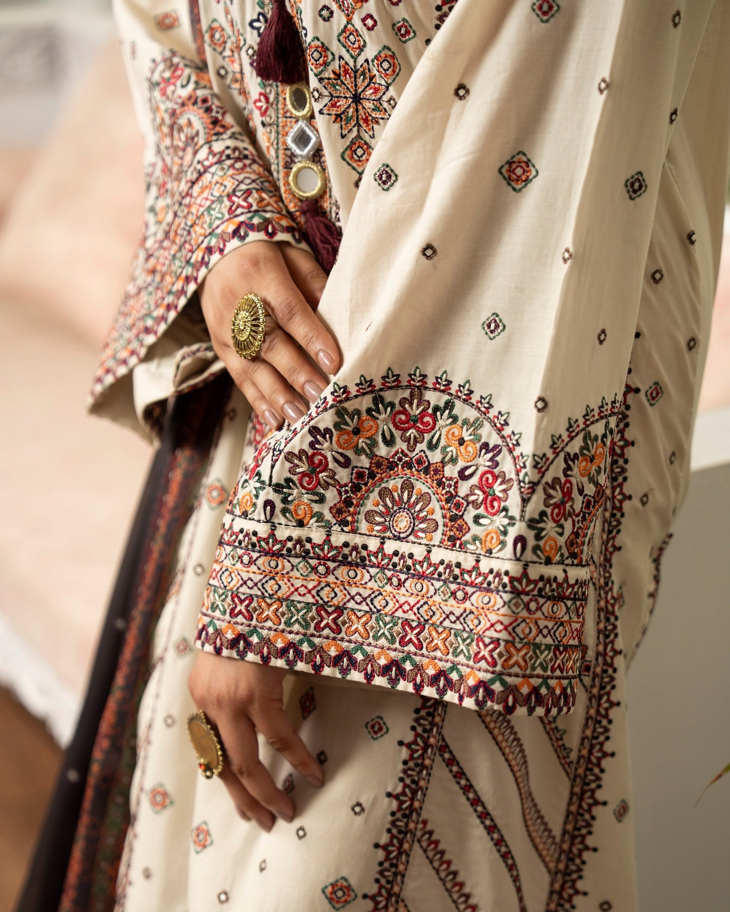 Karma Tabeer 1570 Pearl