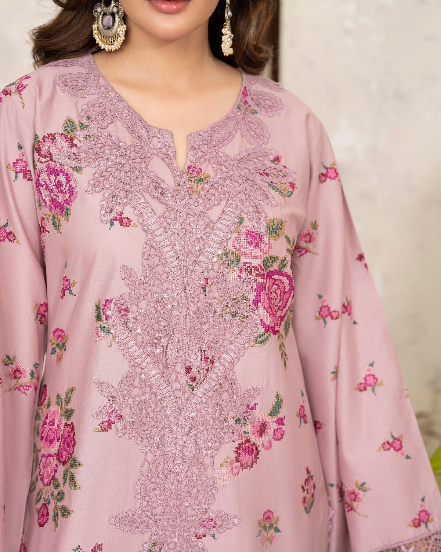 Karma Tabeer 1569 Rose Wood