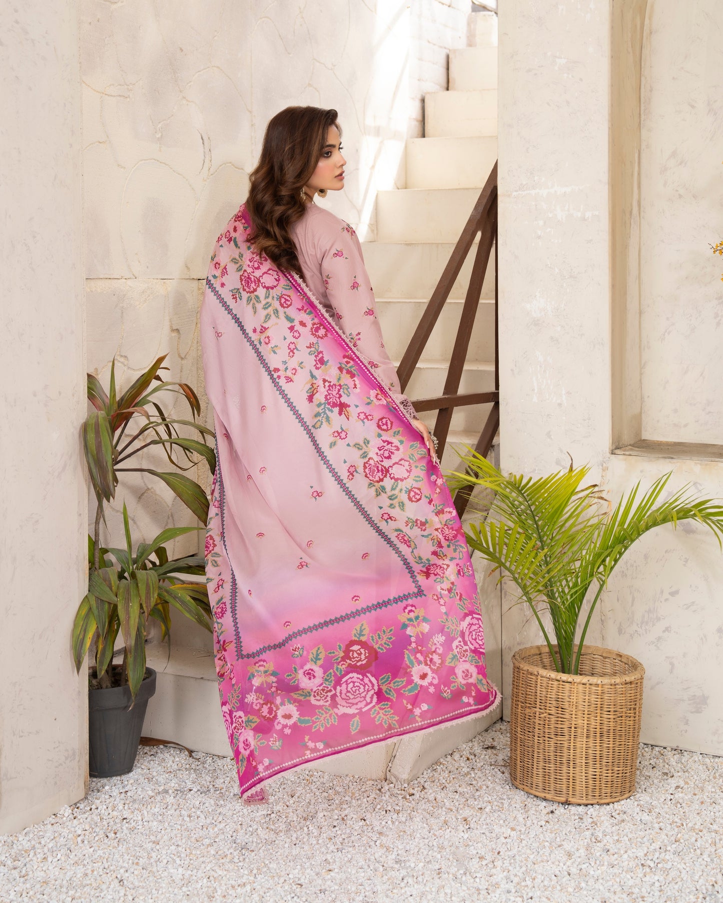 Karma Tabeer 1569 Rose Wood