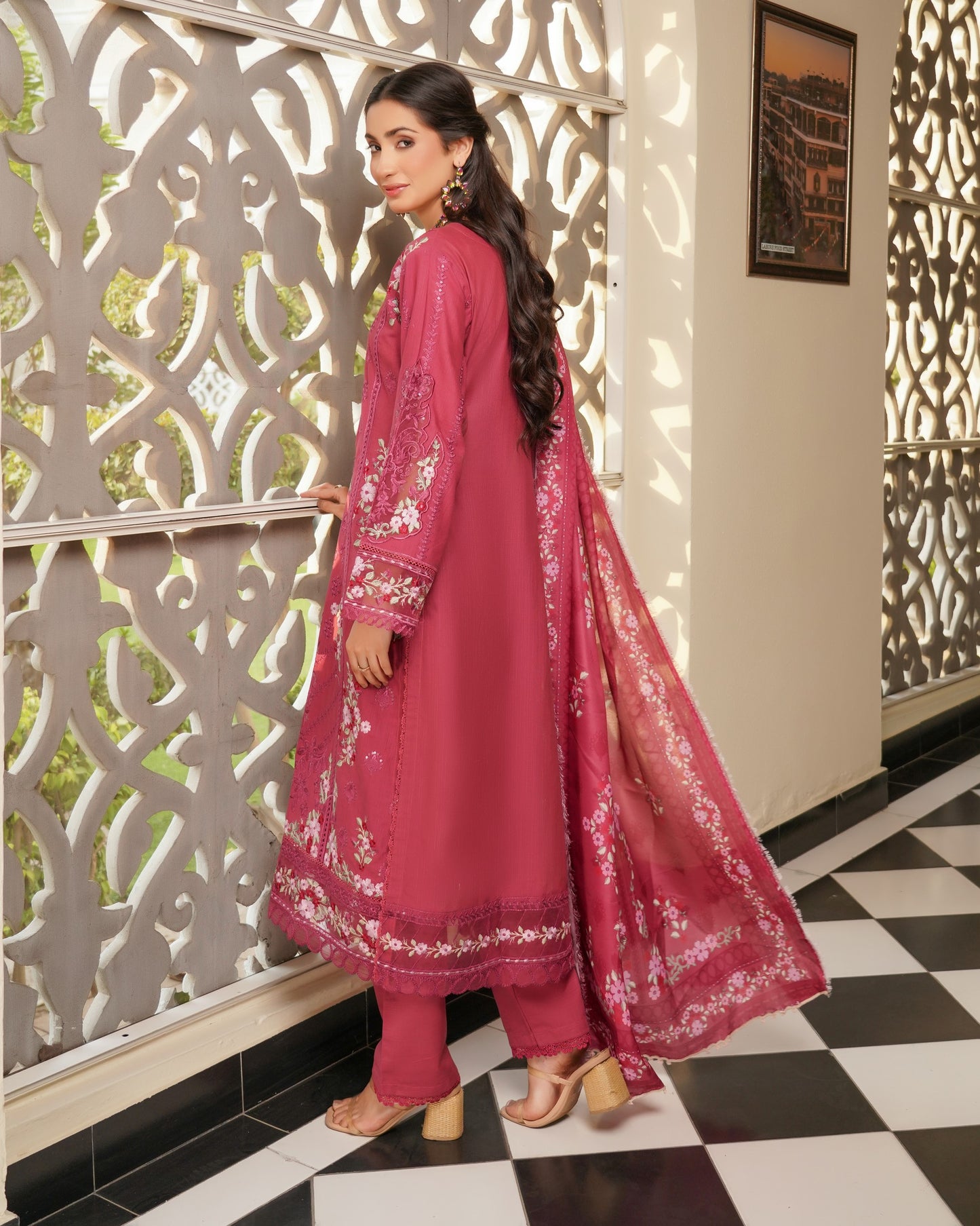 Munira Mashq Dhanak 03 Shocking Pink