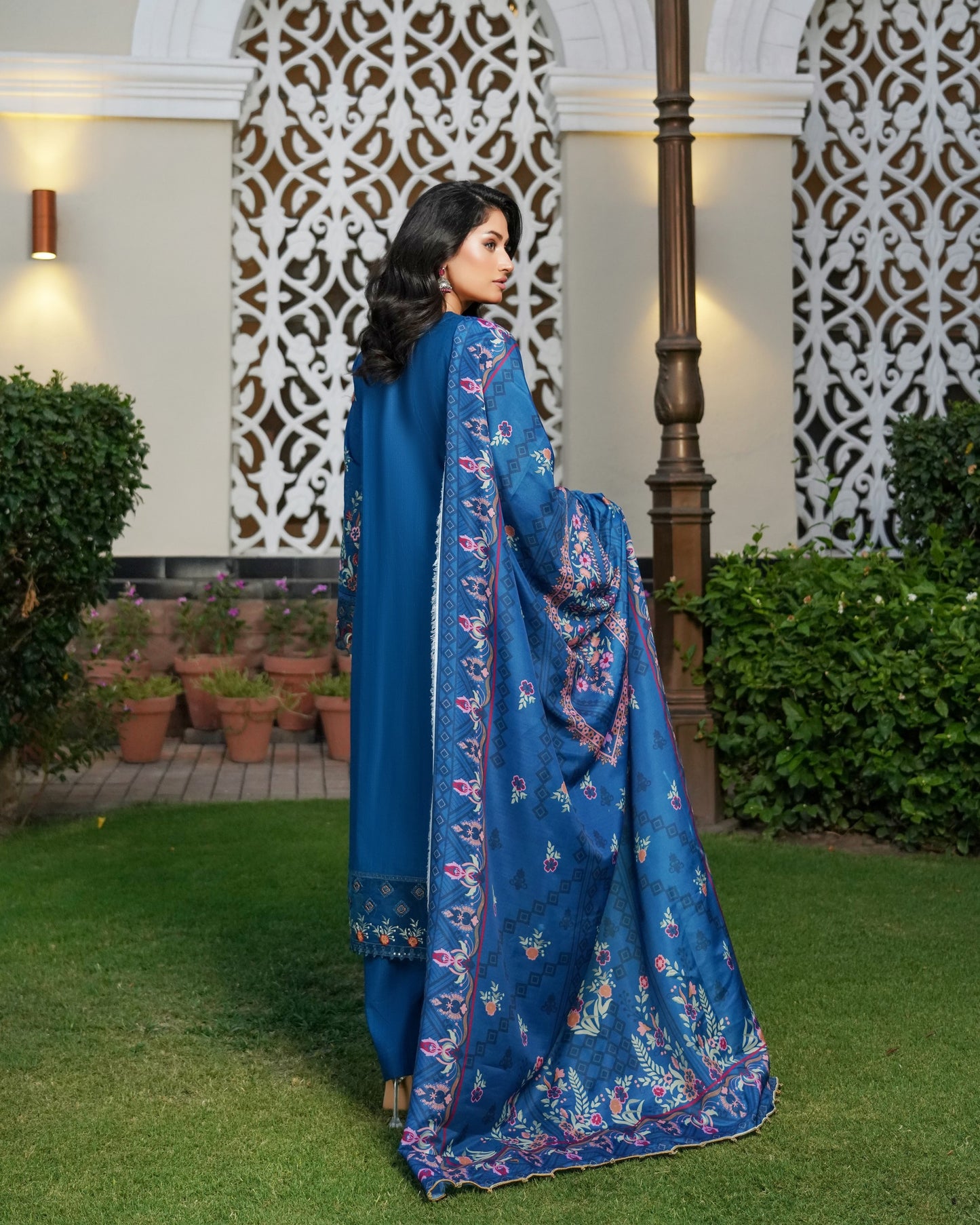 Munira Mashq Dhanak 06 Zinc