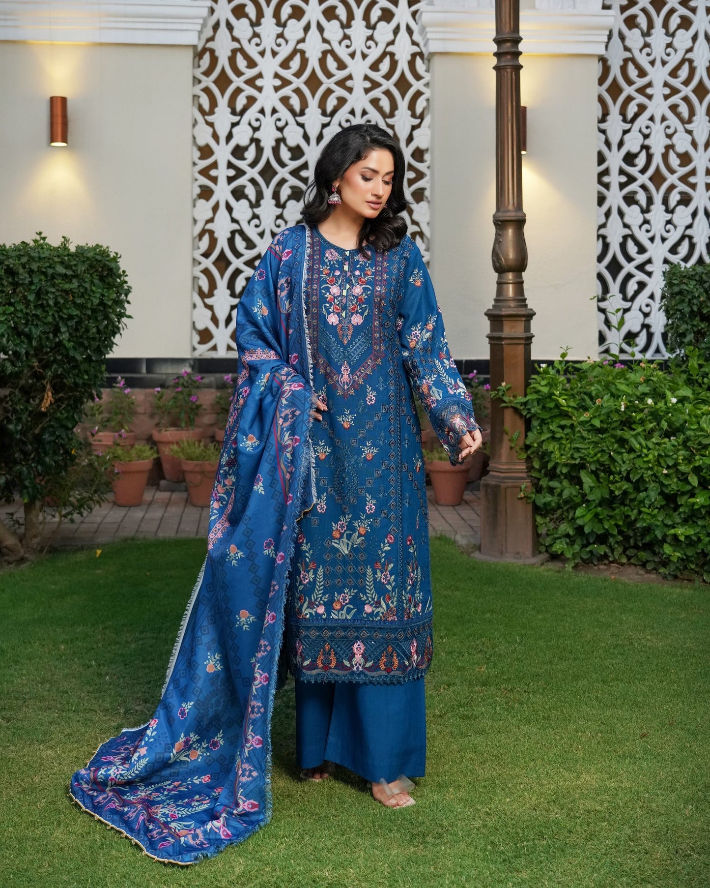 Munira Mashq Dhanak 06 Zinc