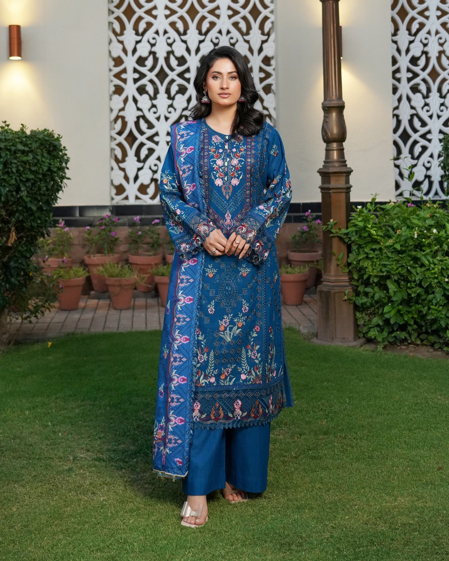Munira Mashq Dhanak 06 Zinc