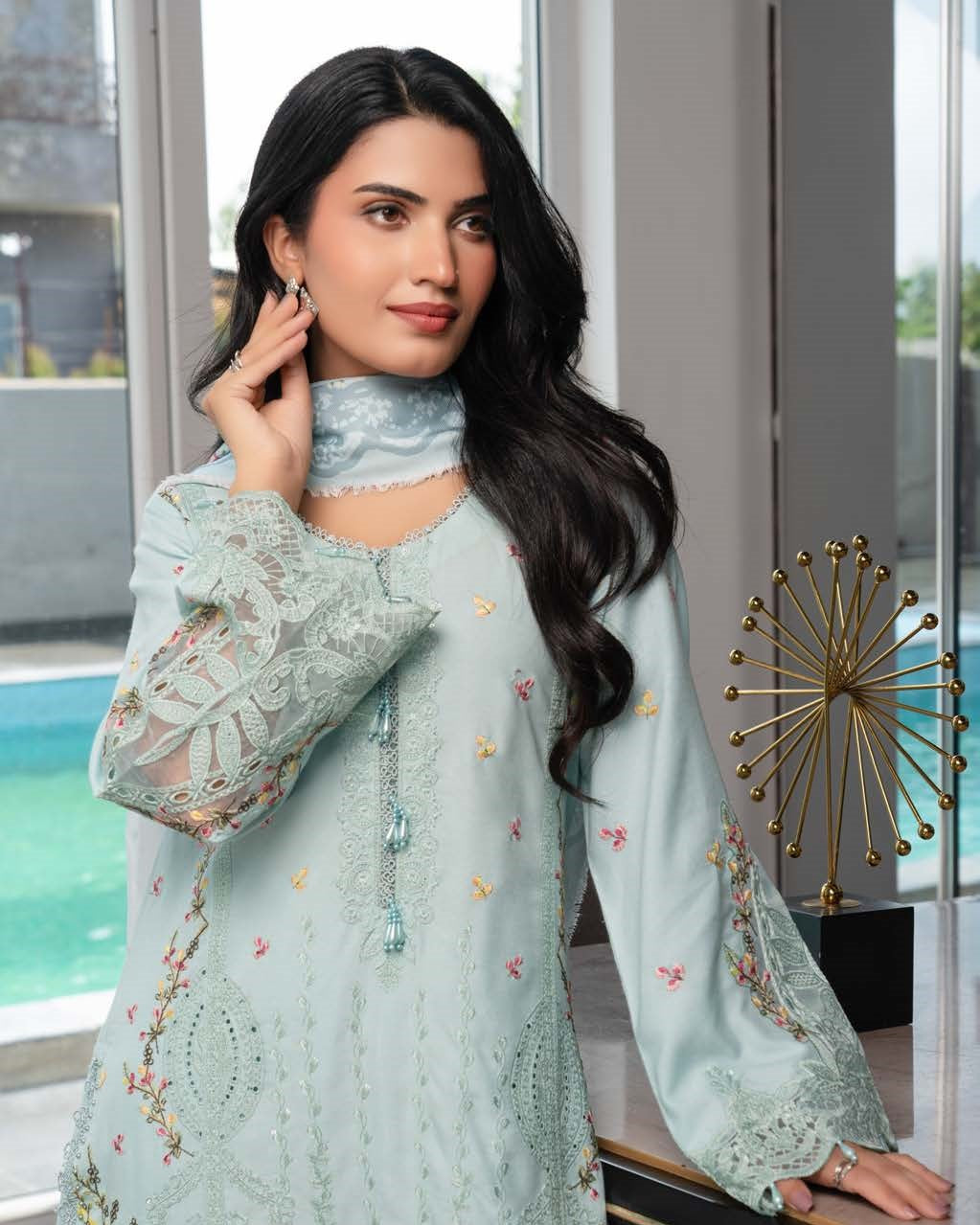 Munira Inayat Dhanak 01 Frozi