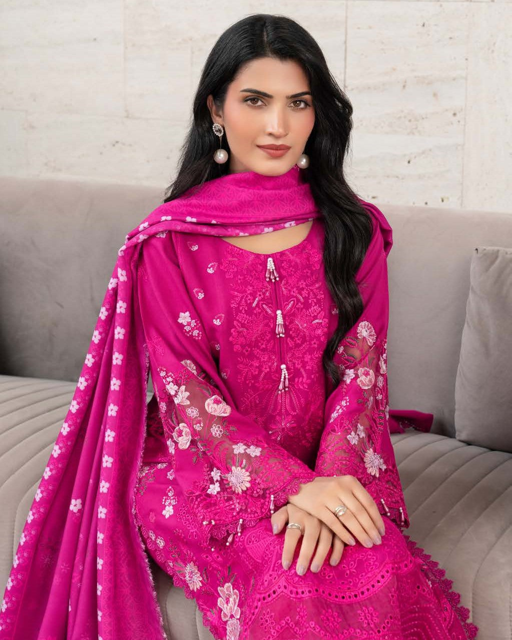 Munira Inayat Dhanak 05 Shocking Pink
