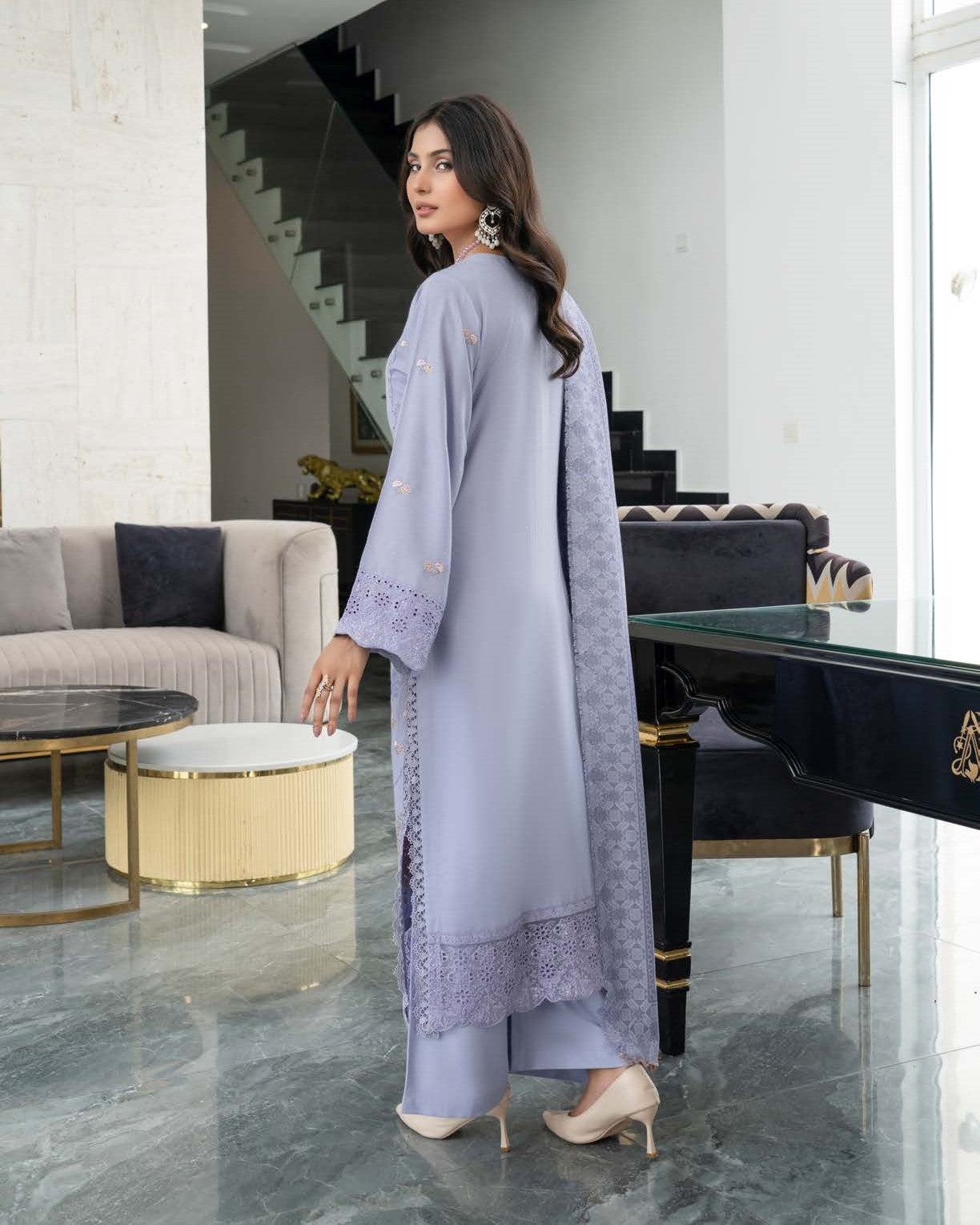 Munira Inayat Dhanak 04 Muted Levender