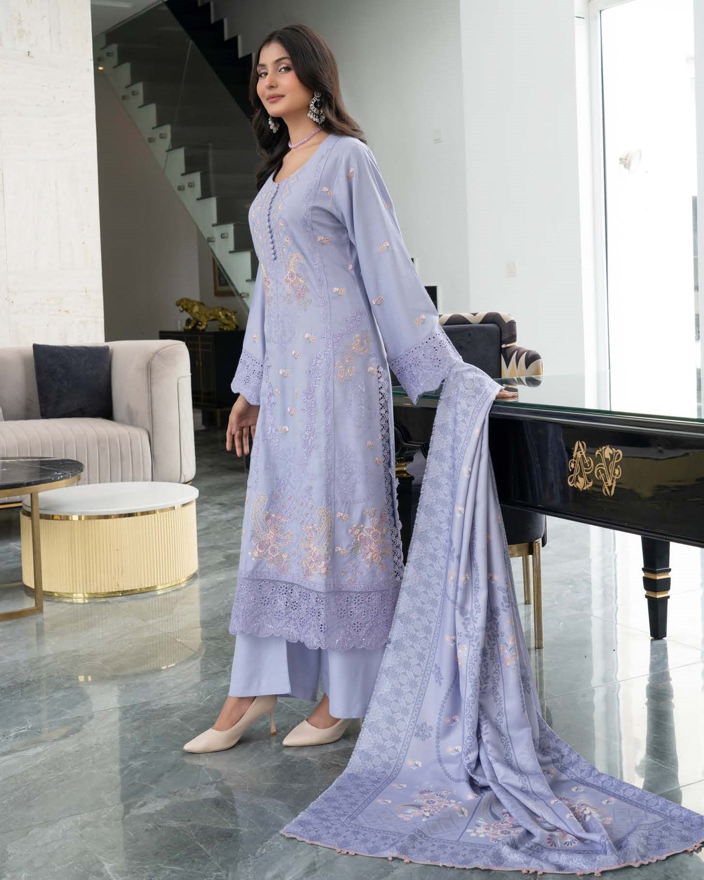 Munira Inayat Dhanak 04 Muted Levender