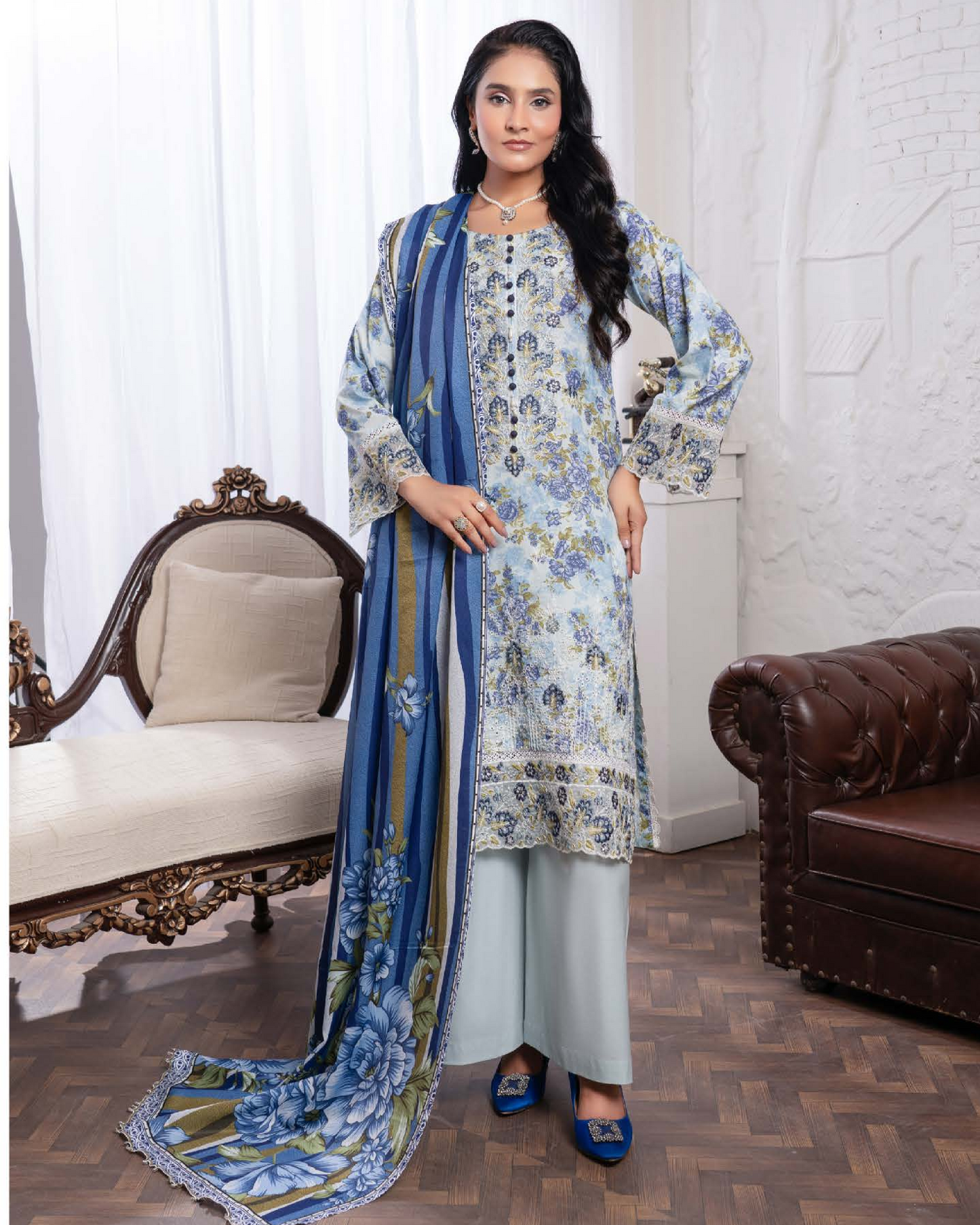 Munira Virasat Dhanak 04 Ice Blue