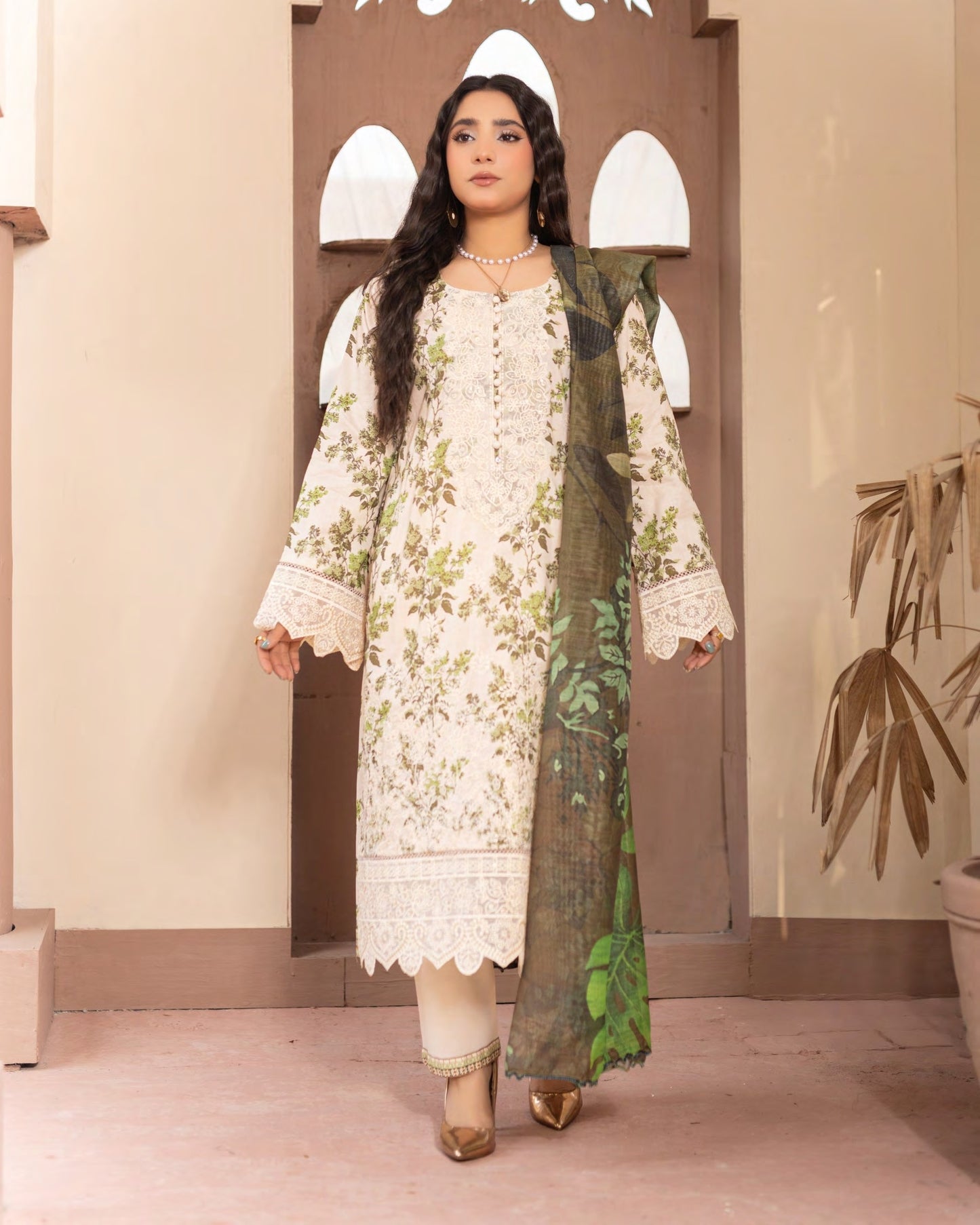 Munira Mehru Lawn MSL 07 Cream