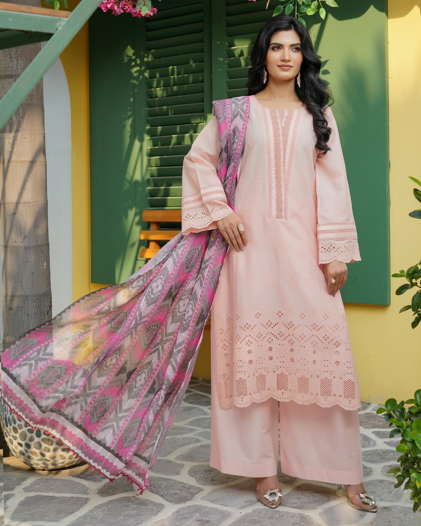 Munira Noor MSL 05 Peach