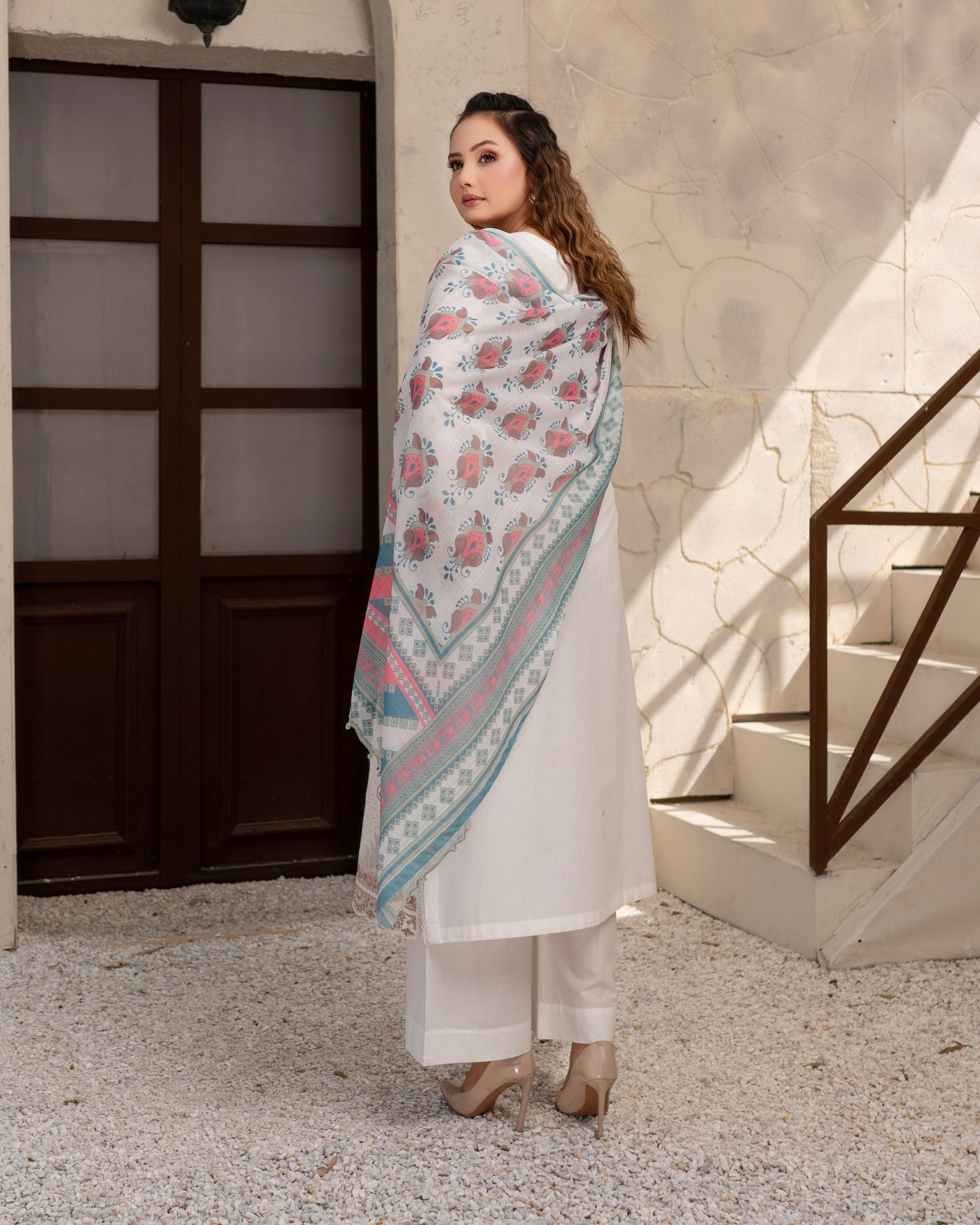 Munira Malaal MSL 04 White