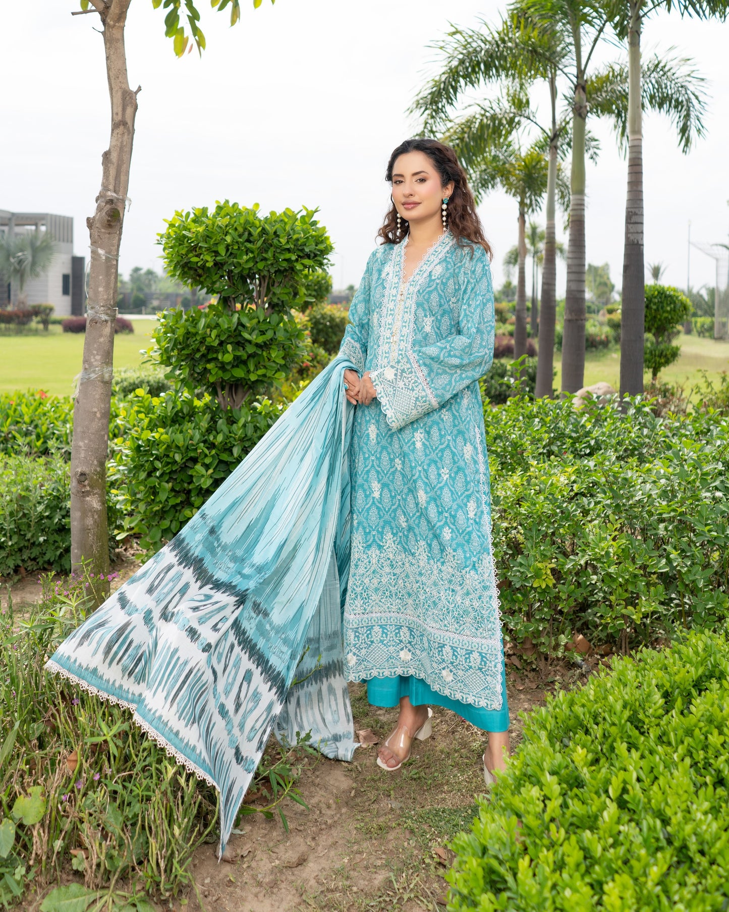 Munira Imperial Lawn 04 Frozi