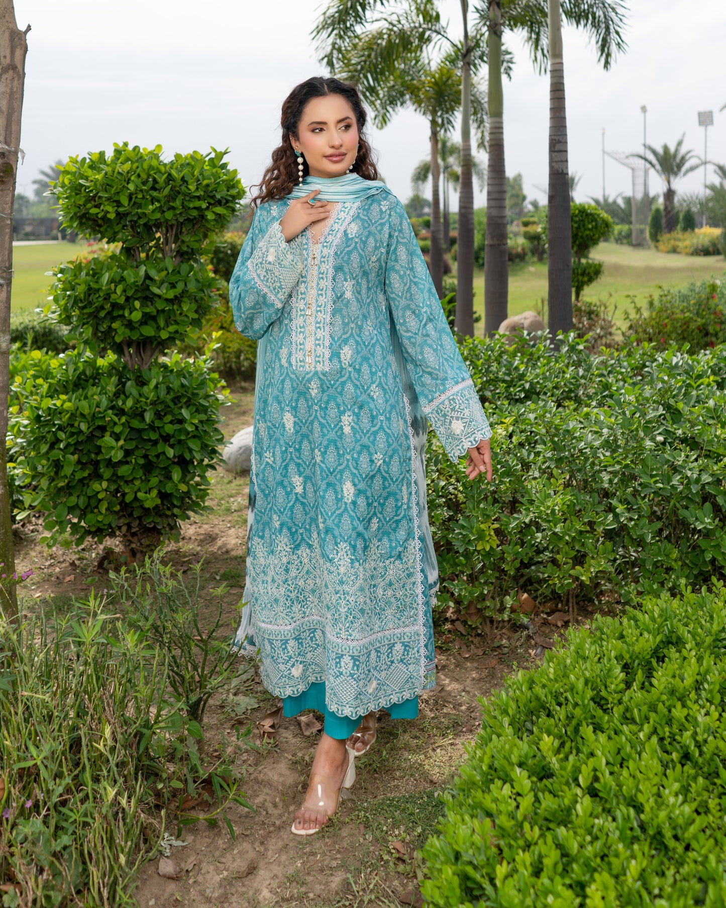 Munira Imperial Lawn 04 Frozi