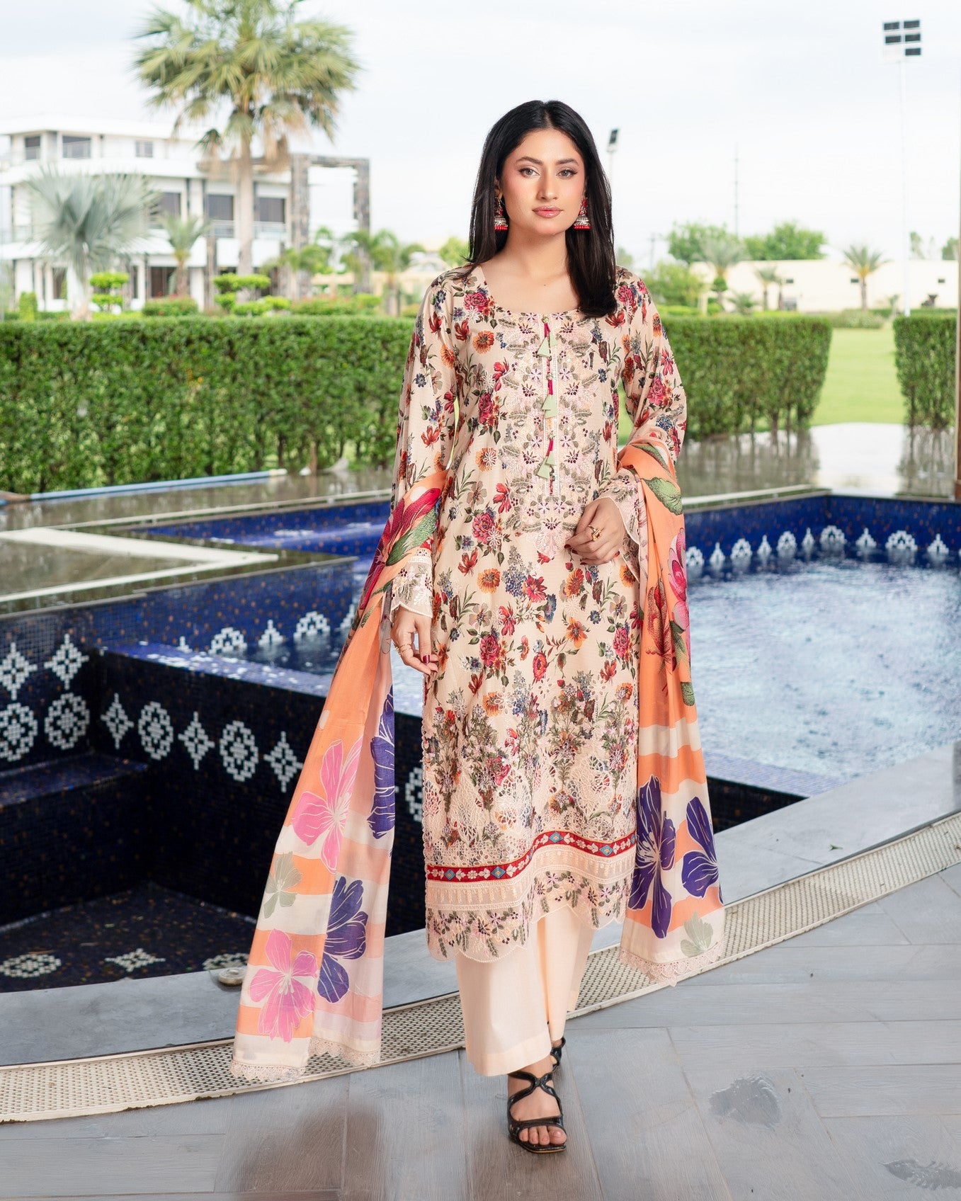 Munira Imperial Lawn 05 Peach