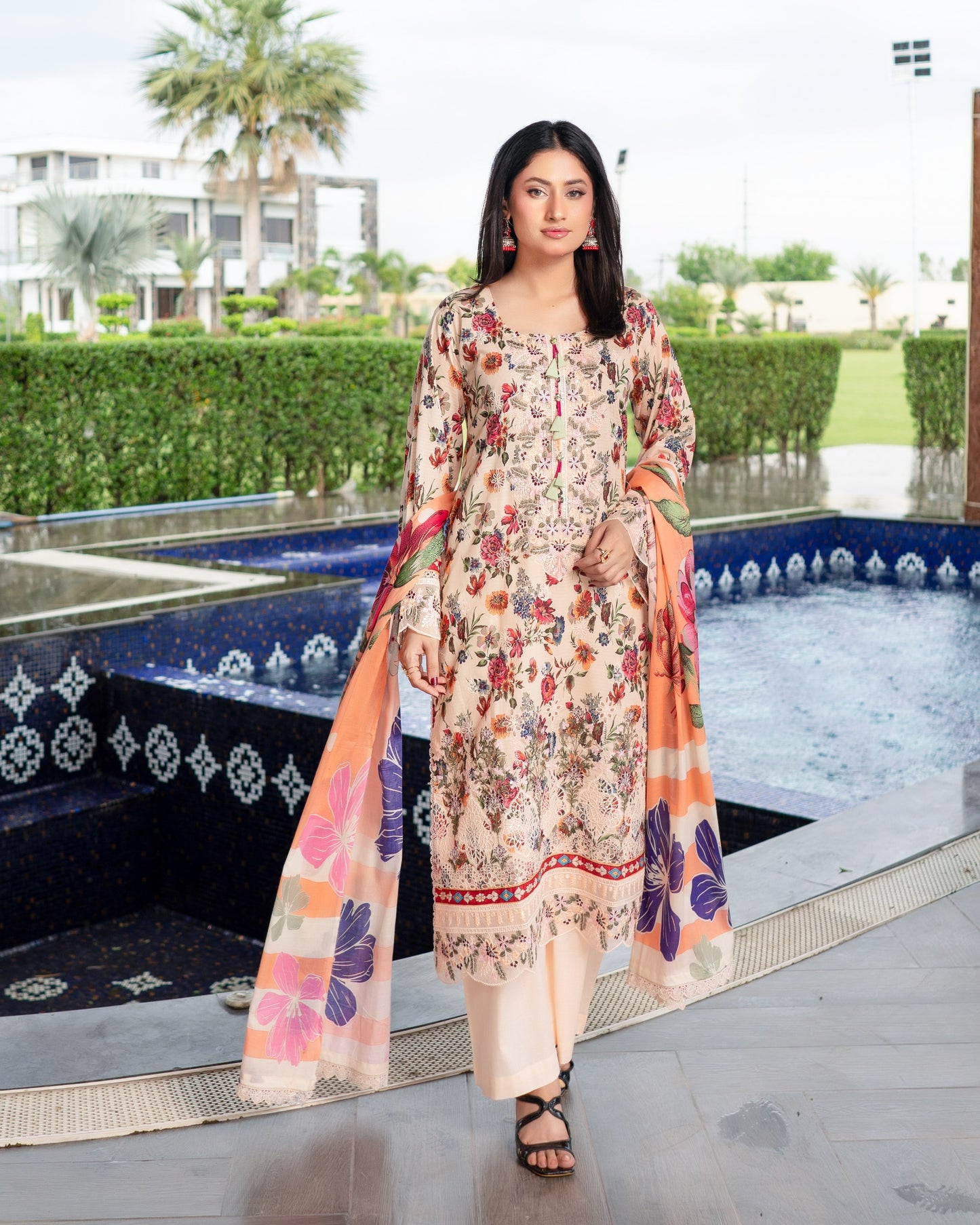 Munira Imperial Lawn 05 Peach