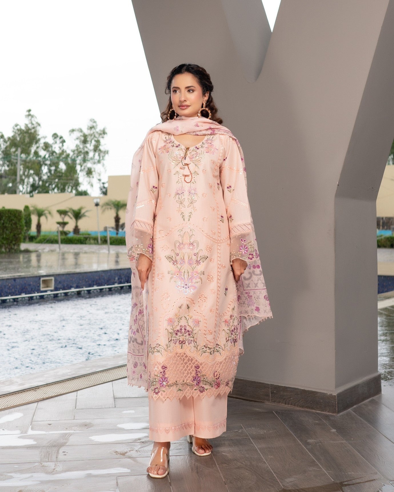 Munira Primrose 05 Edit Peach
