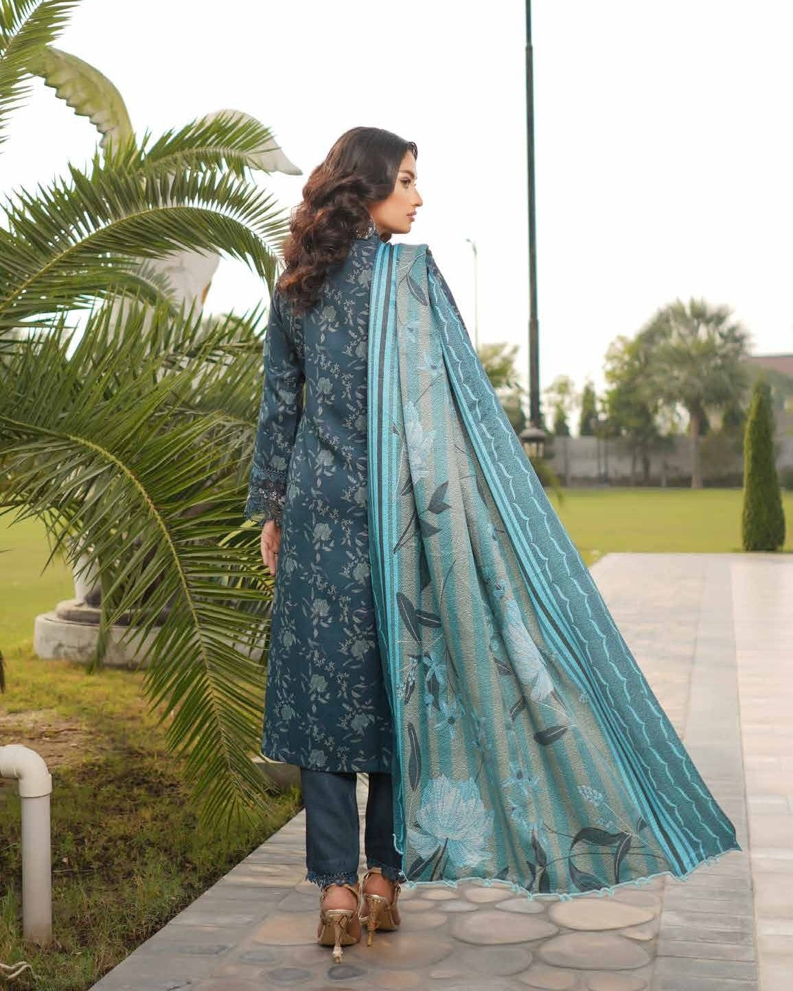 Munira Muam Dhanak 02 Zinc