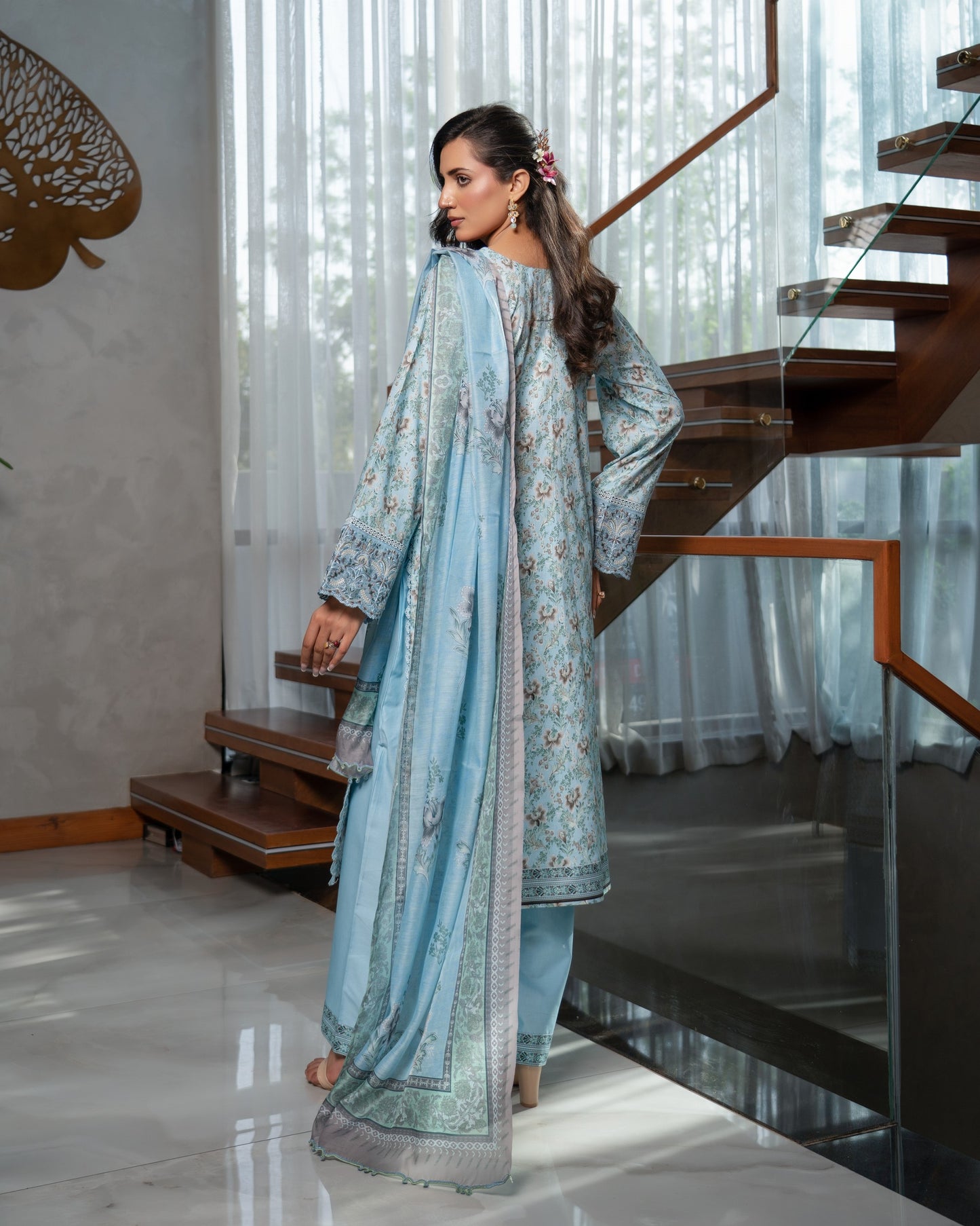 Munira Umeed Lawn 05 Sky Blue