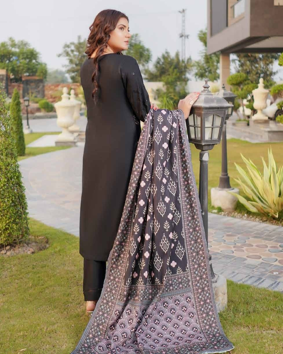 Noor-e-Munira Dhanak MSL 03 Black