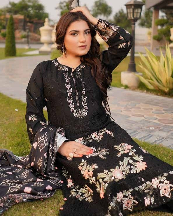 Noor-e-Munira Dhanak MSL 03 Black