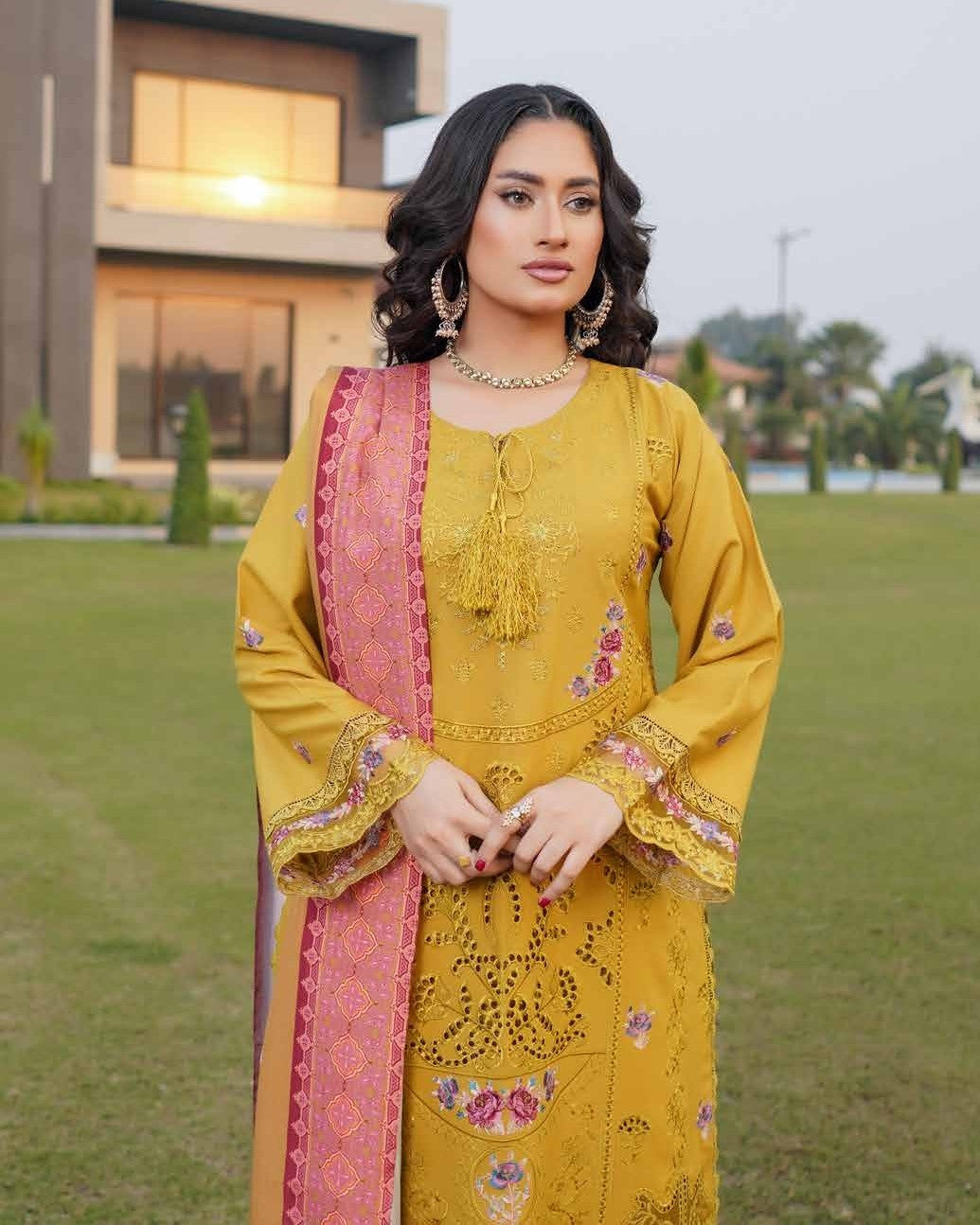 Noor-e-Munira Dhanak MSL 05 Mustard