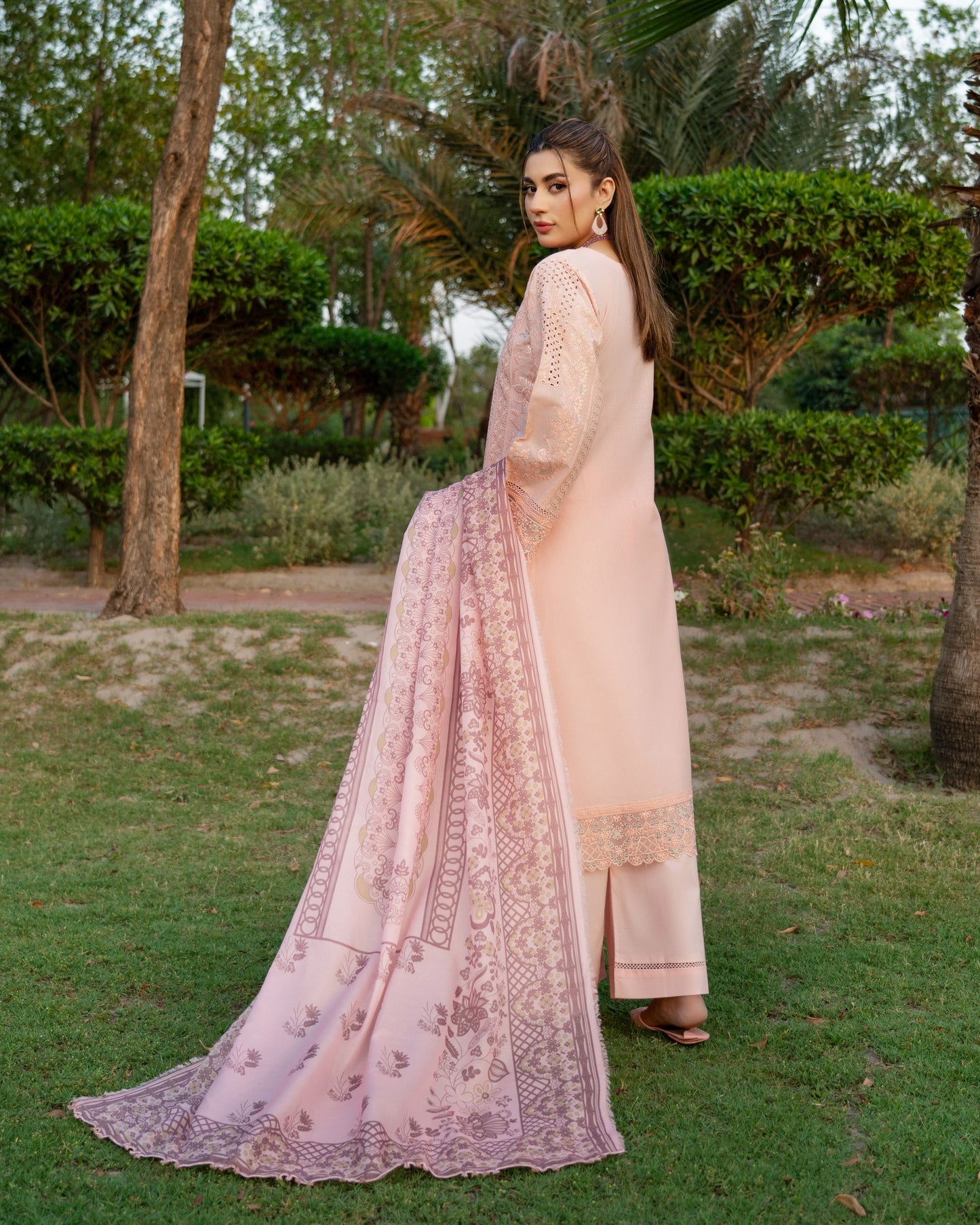 Munira Samaa 07 Peach