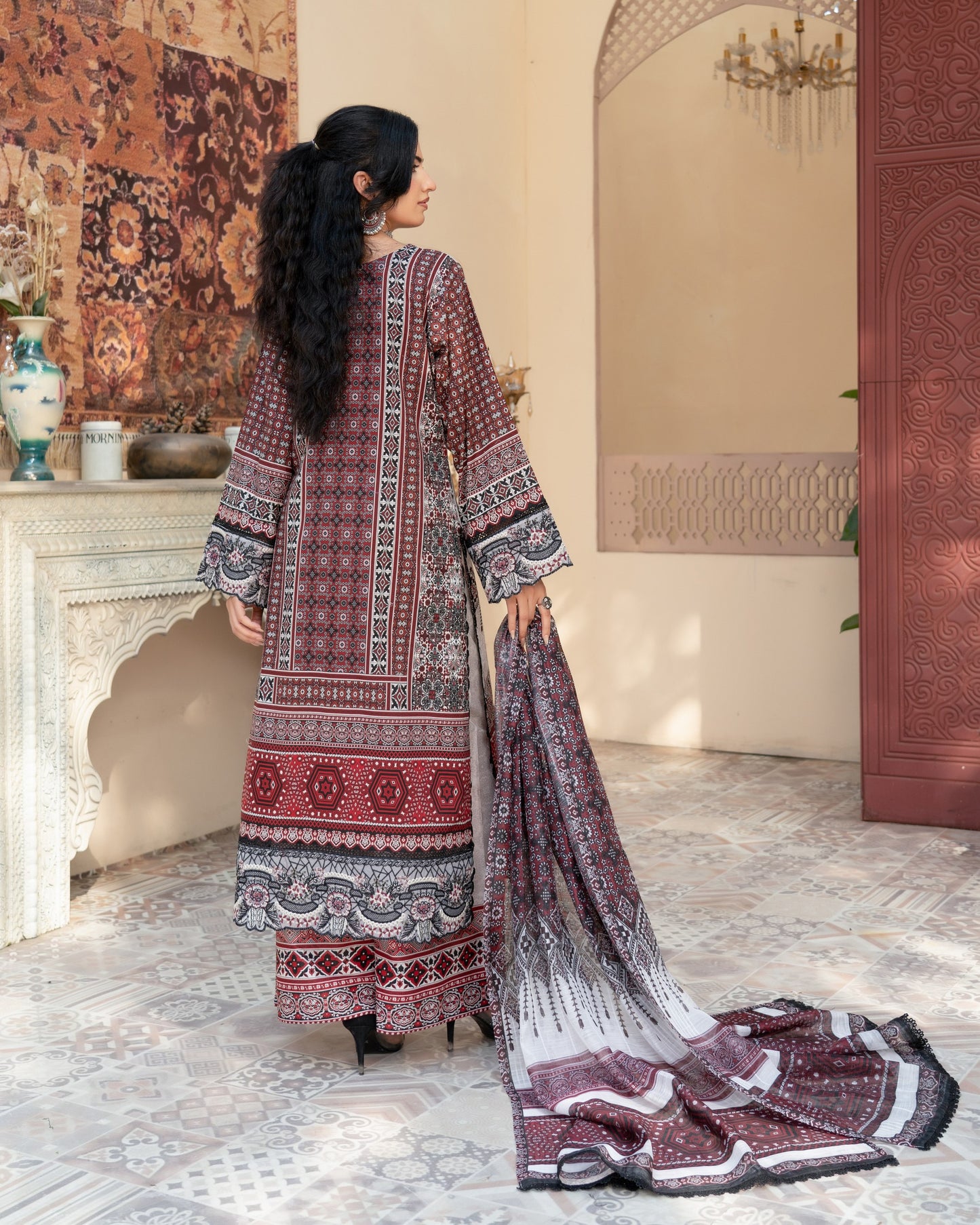 Munira Khwahish 03 White