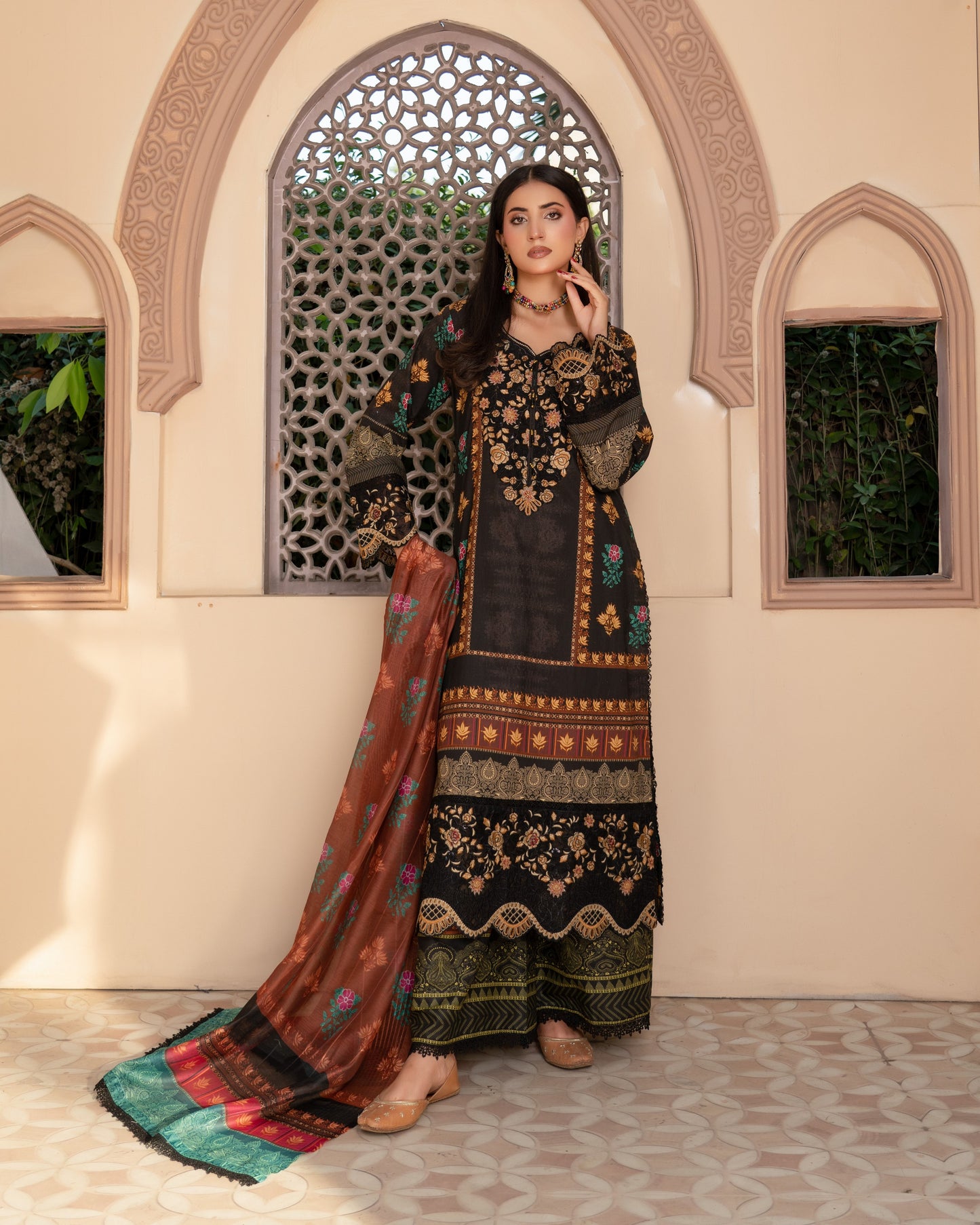 Munira Khwahish 07 Brown