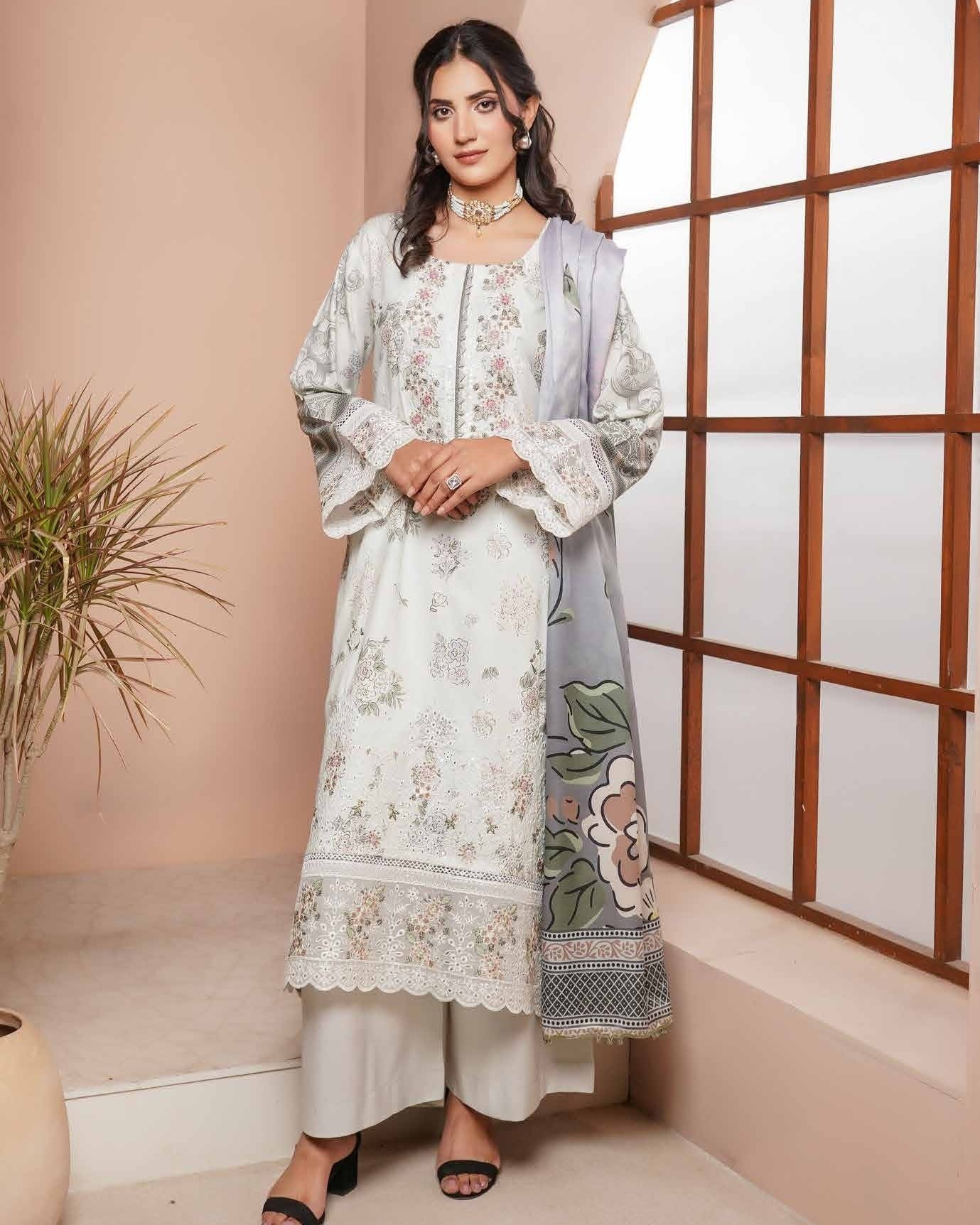 Munira Aaina Dhanak 07 Mint Green