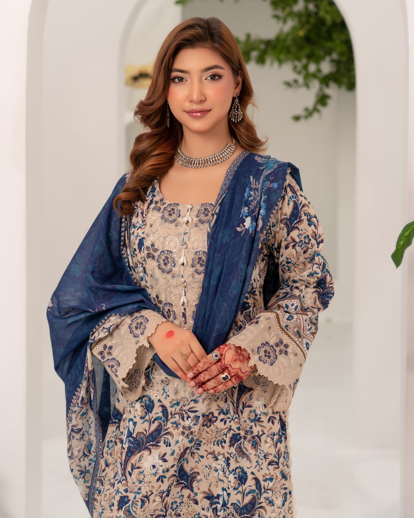 Munira Manzil Lawn 01 Grey