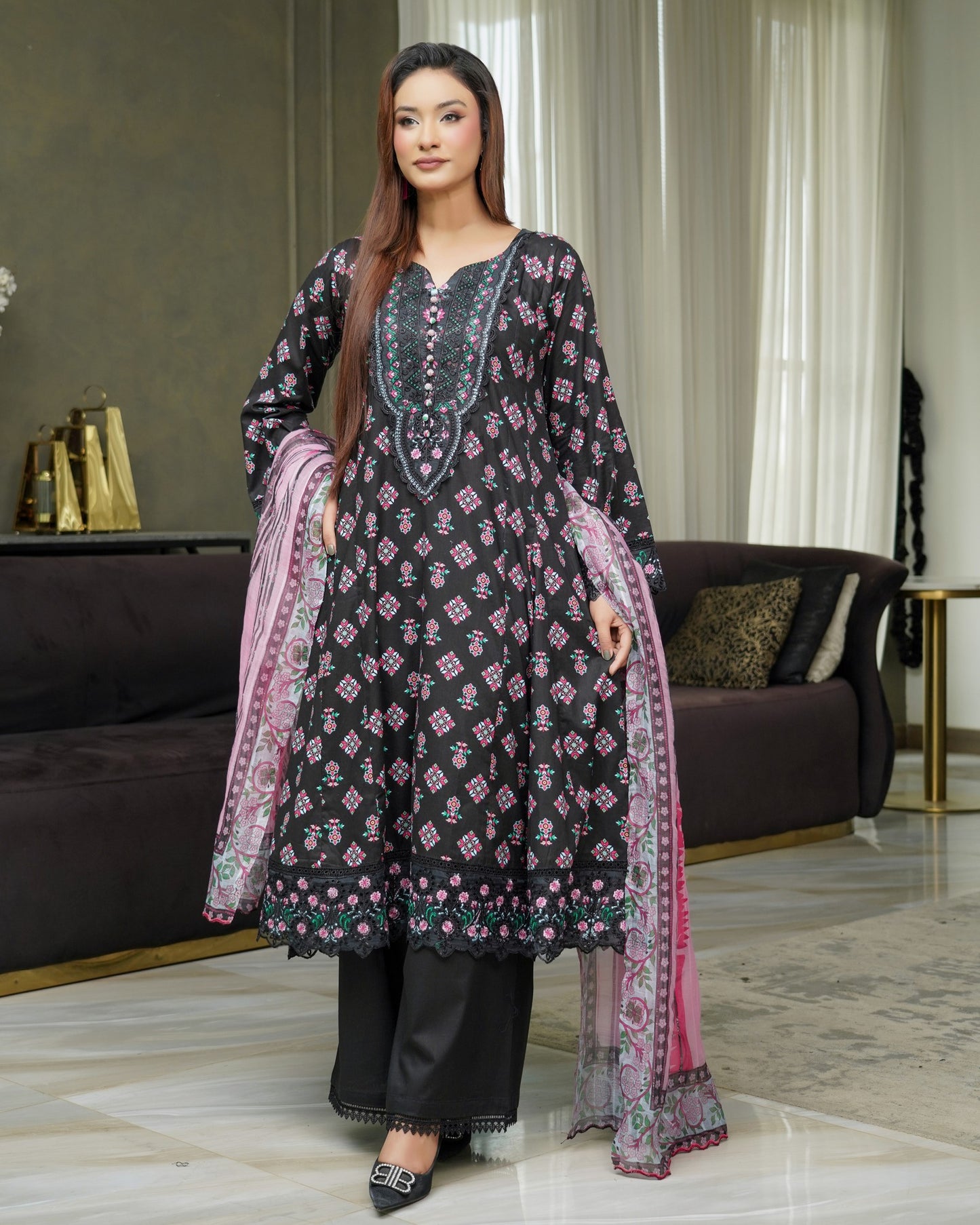 Munira Gulnar Lawn Frock Black