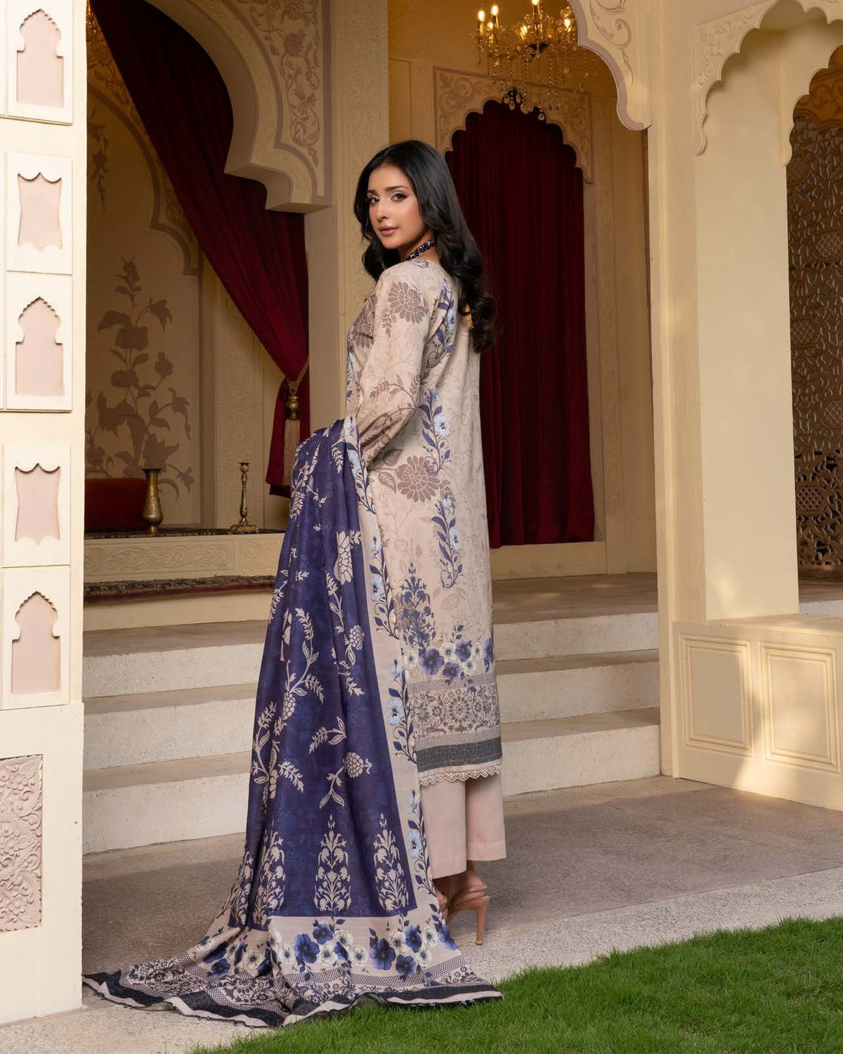 Munira Apsara 06 Beige