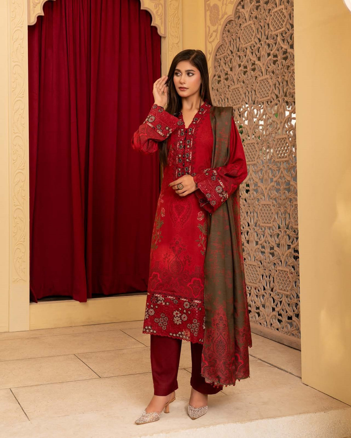 Munira Apsara 05 Wine Red