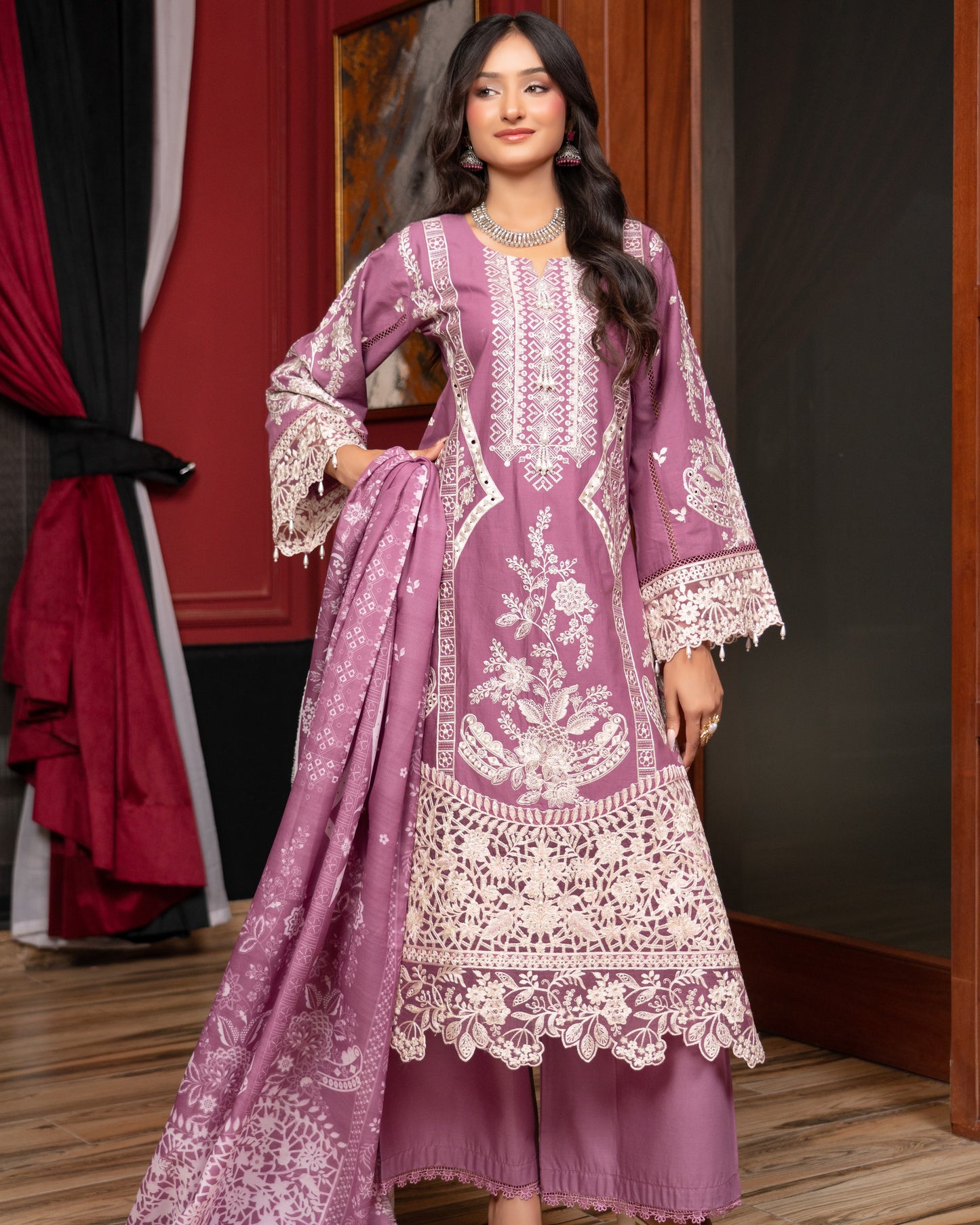 Munira Festive Lawn Lavendar