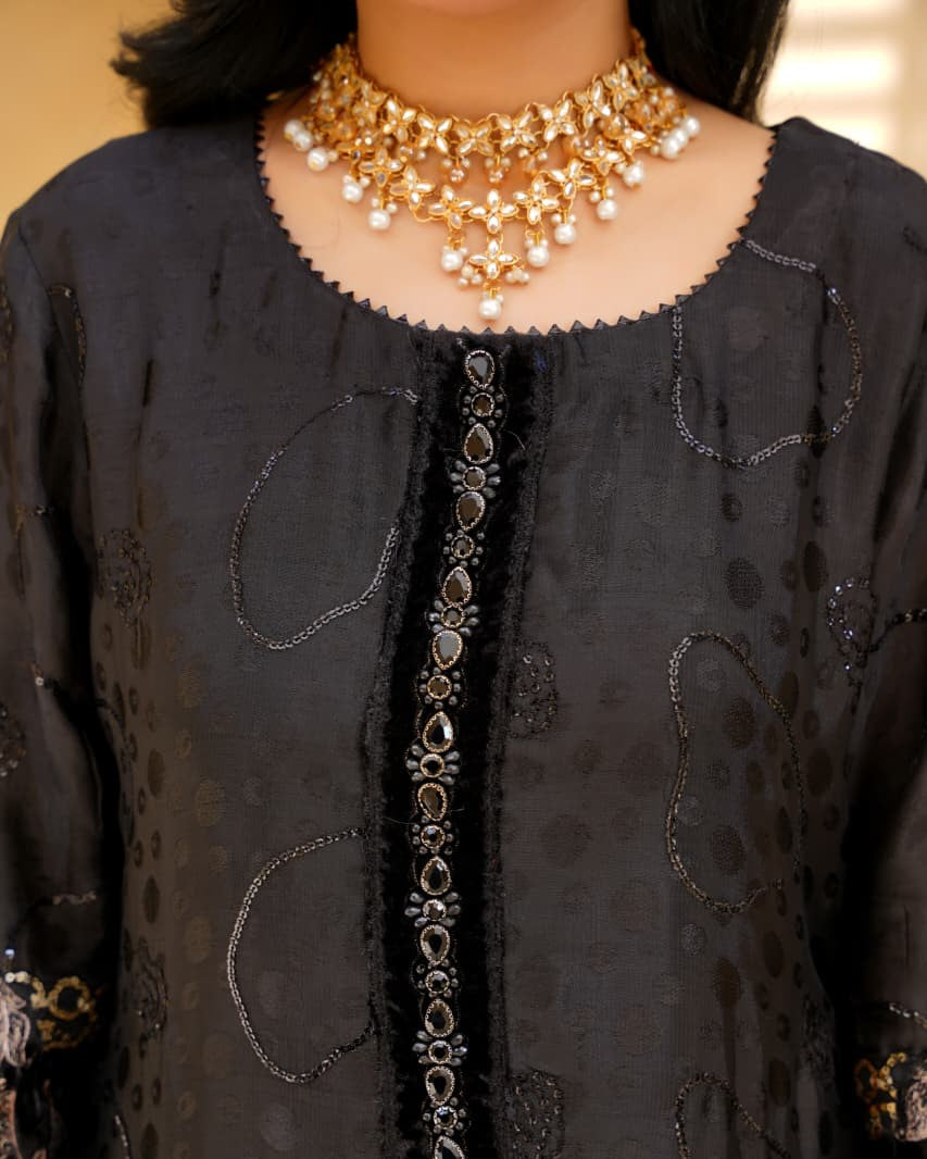 SJ3682 Black