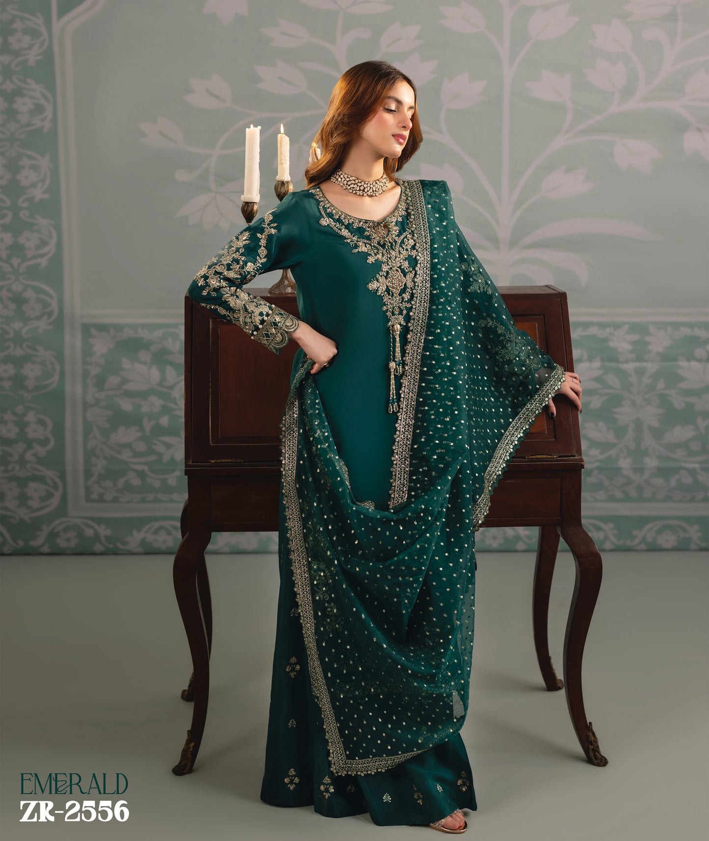 Zardozi ZR 2556 Emerald