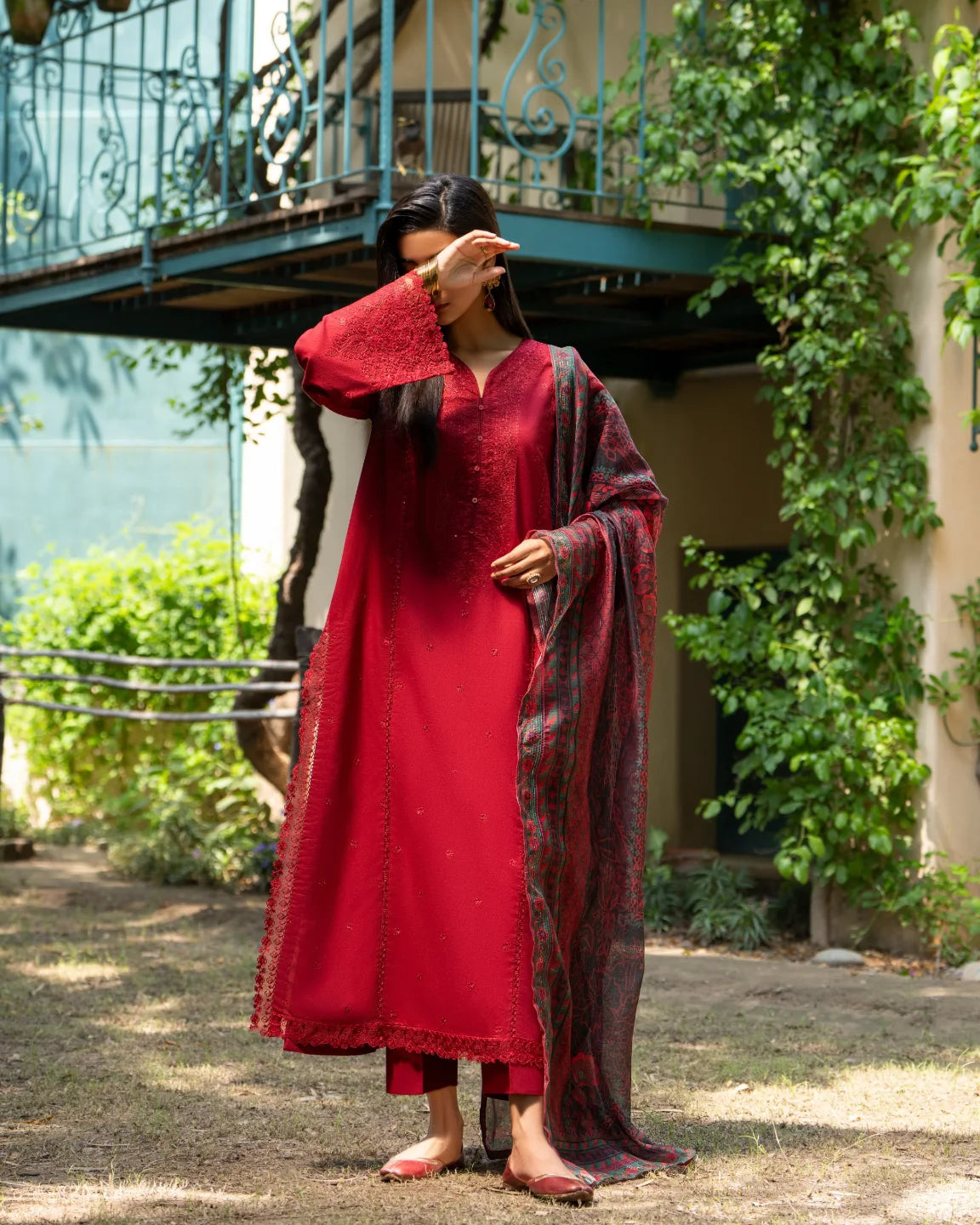 Rua Drop II Crimson Red