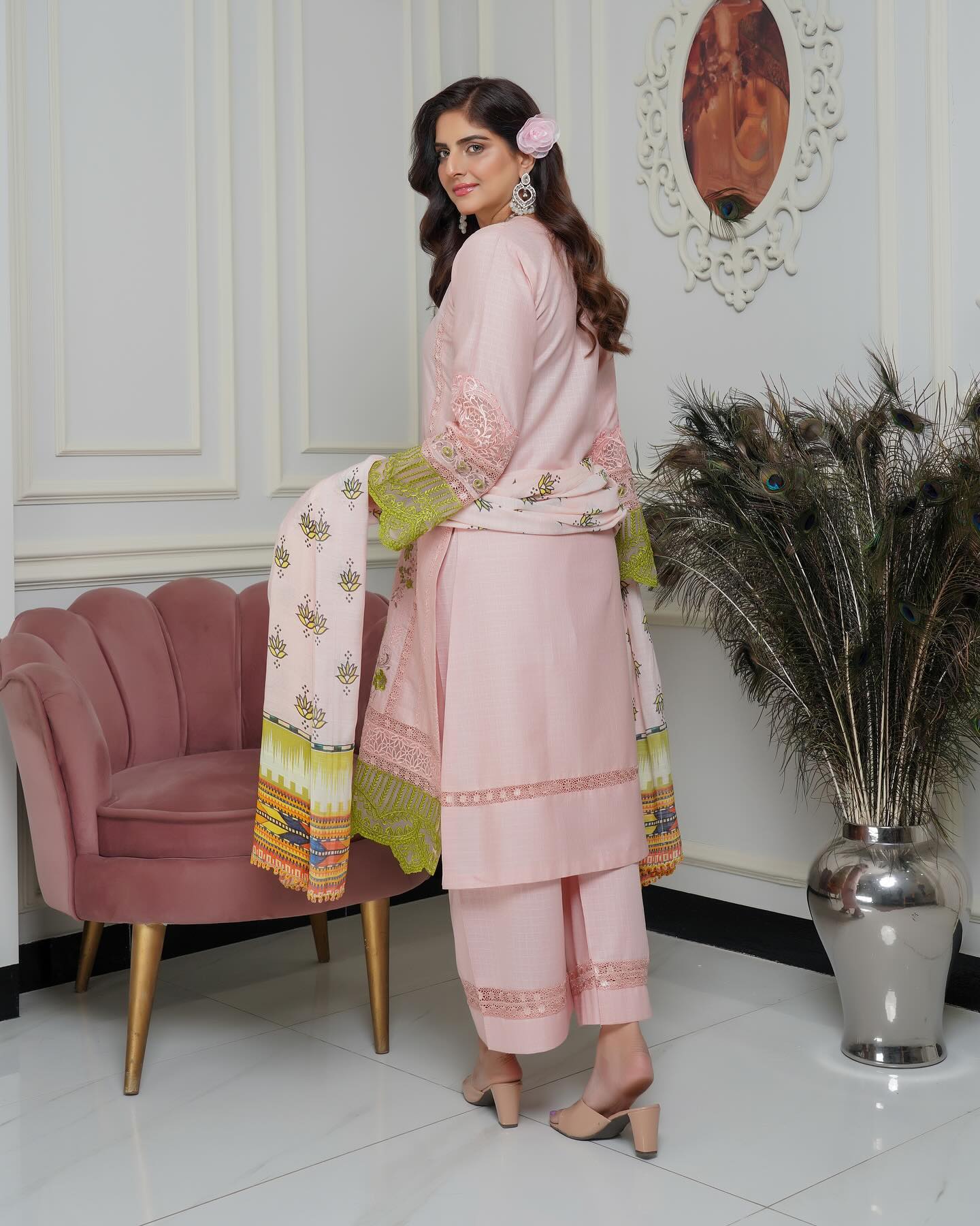 Munira Apr Heavy Embroidered Lawn MSL 03 Pink