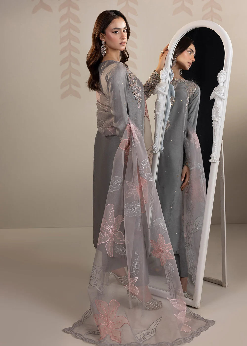 Sapphire ZQ 2584 Grey