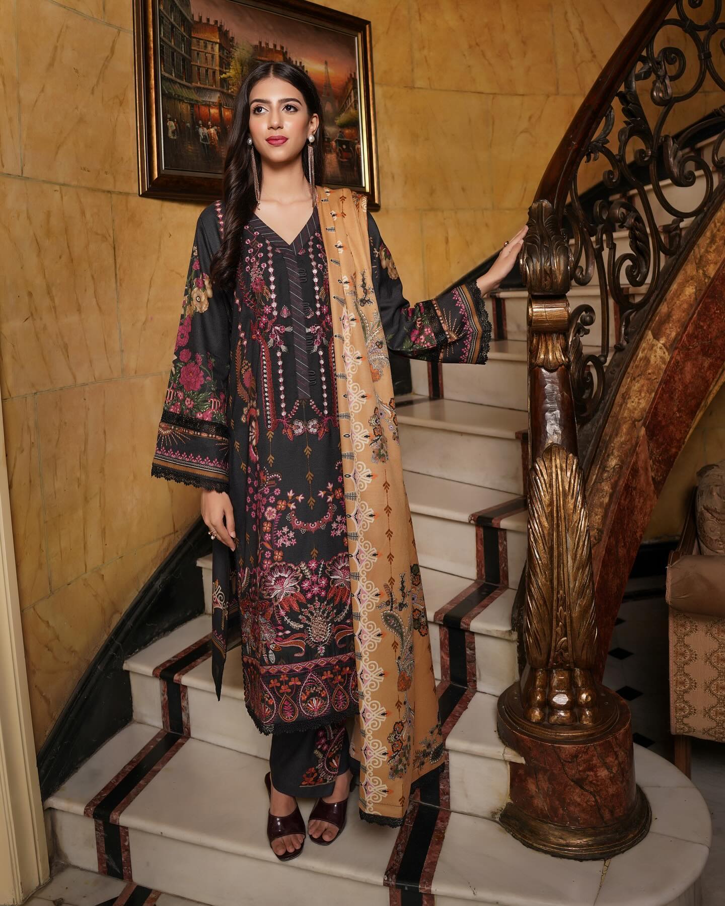 Munira Khubsurat Dhanak MSL 04 Black