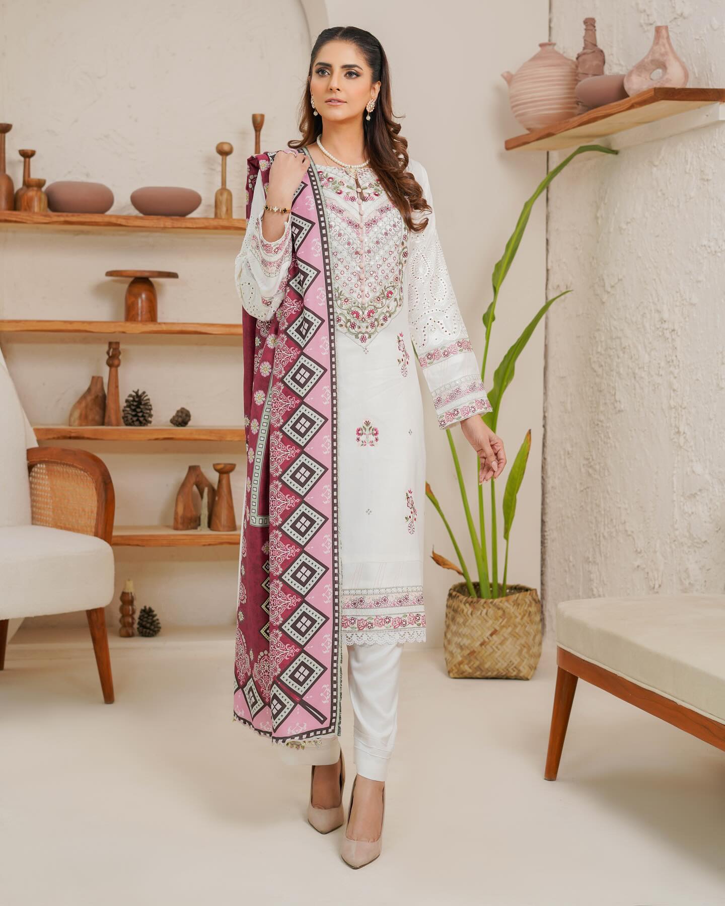 Munira Mastani Luxury Dhanak MSL 03 White