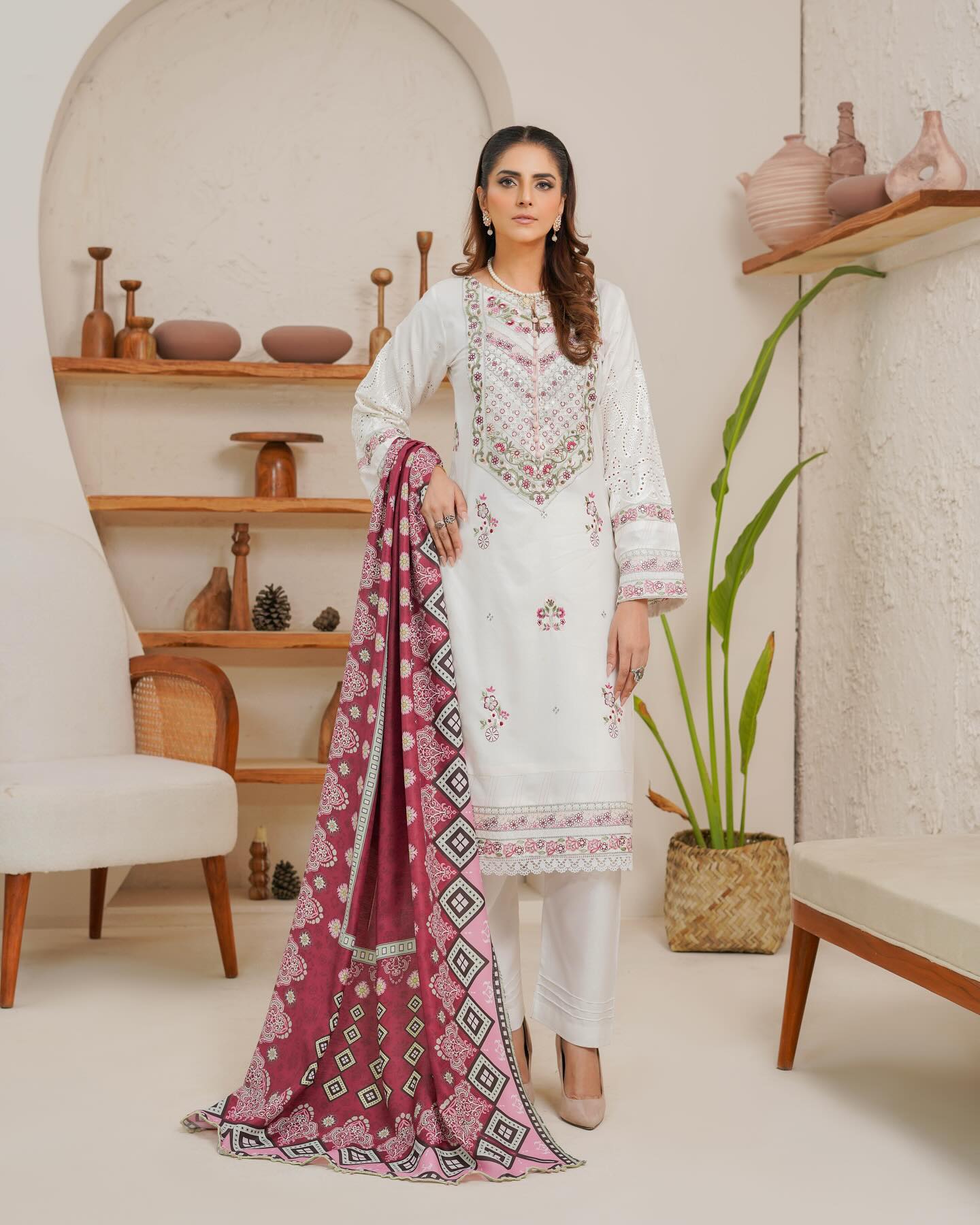 Munira Mastani Luxury Dhanak MSL 03 White