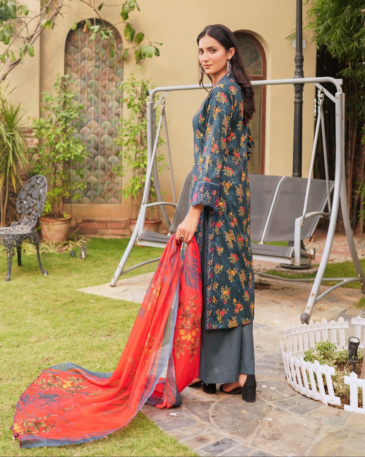 Munira Lyra MSL 01 Zinc