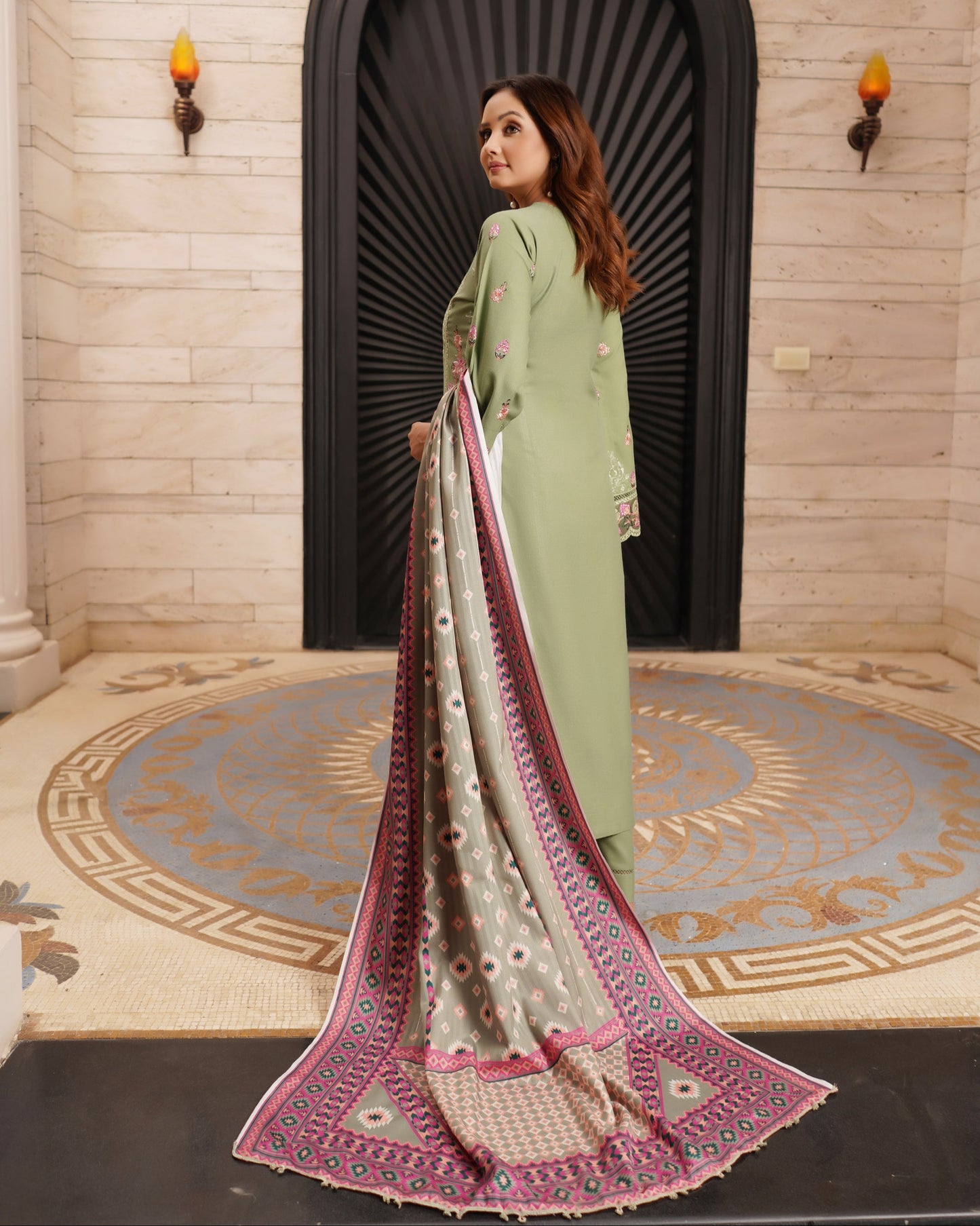 Munira Sitara Dhanak MSL 07 Pista